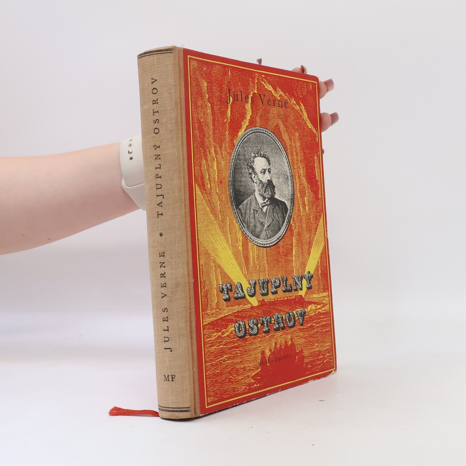 Jules Verne Tajuplný ostrov