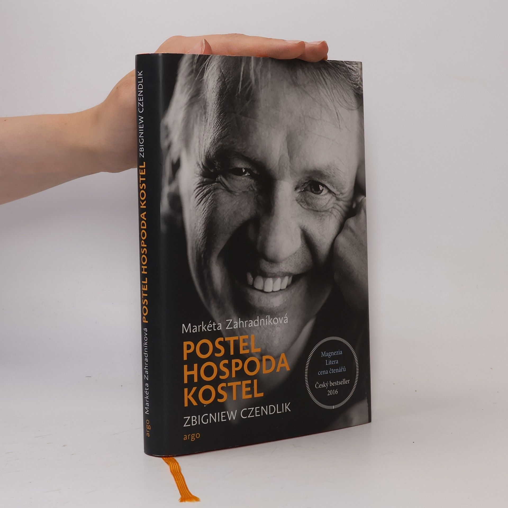 Markéta Zahradníková Postel, hospoda, kostel