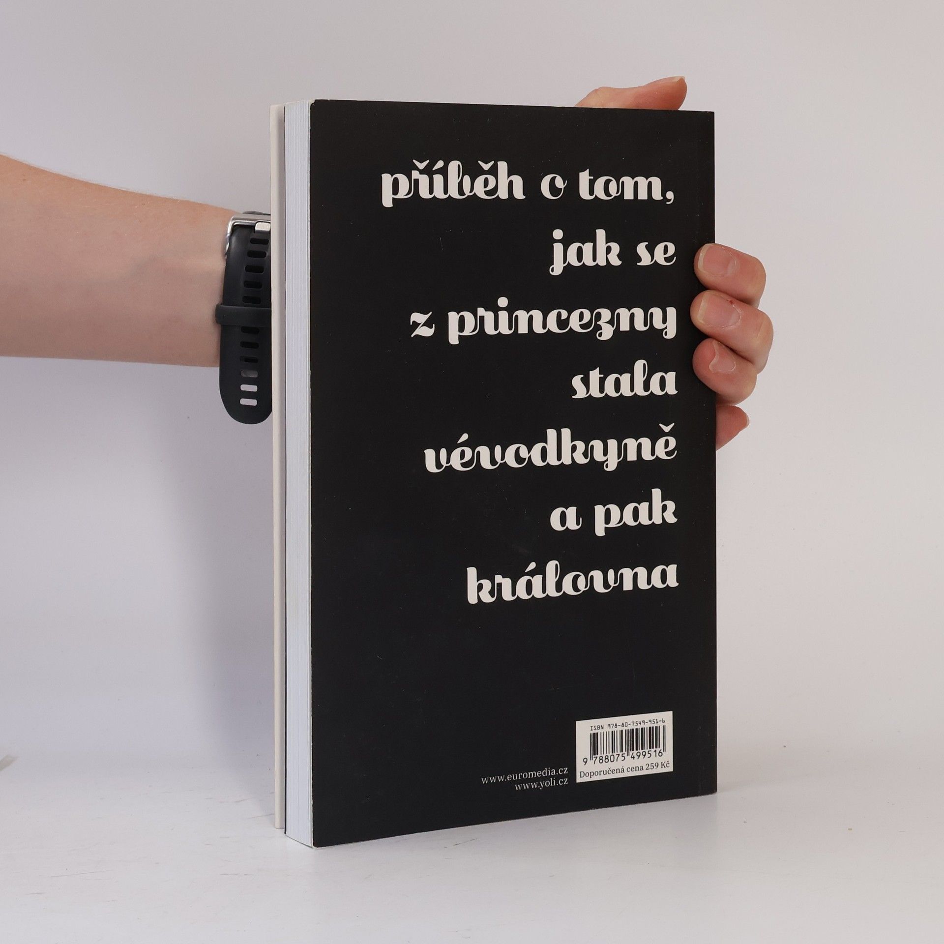 Amanda Lovelace O princezně, která se zachránila sama