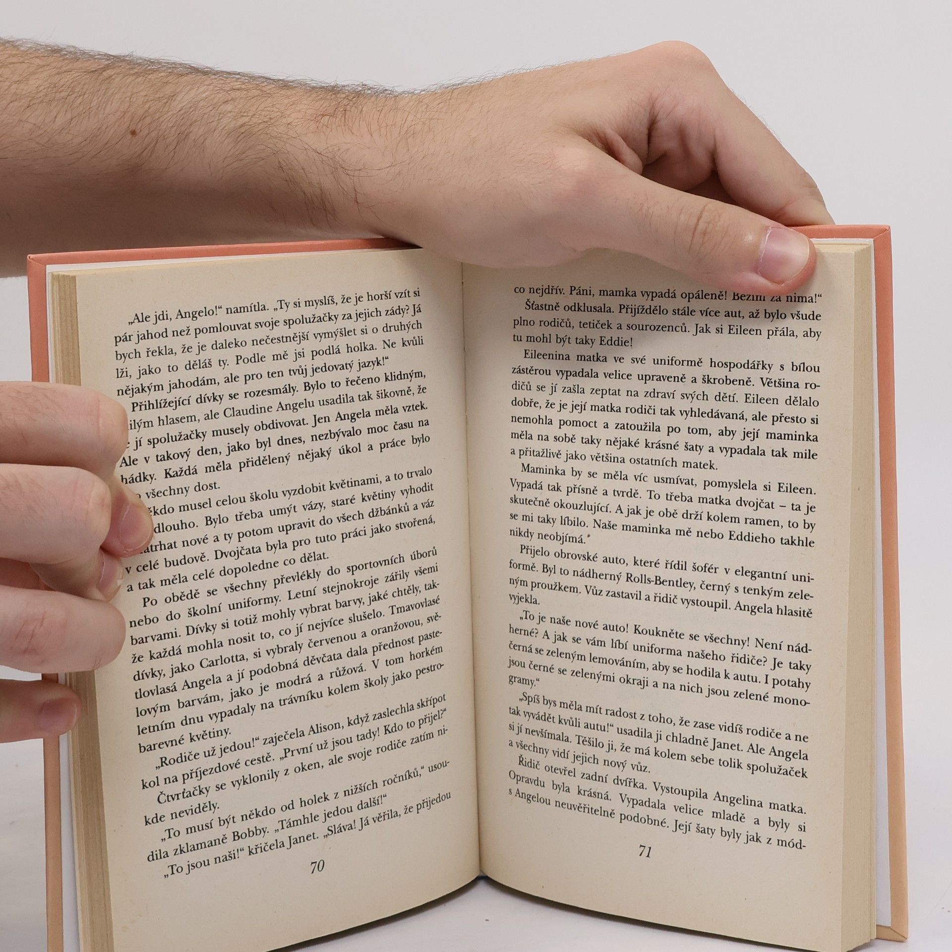 Enid Blyton Dvojčata a Claudine