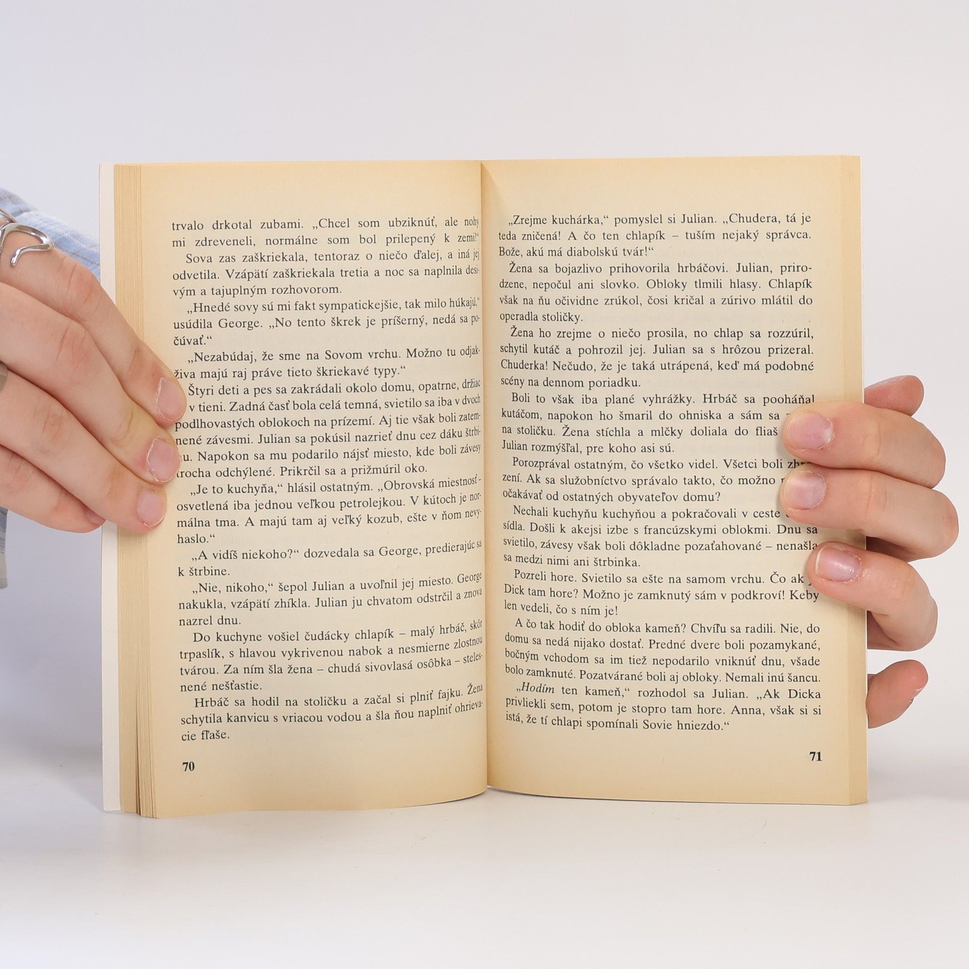 Enid Blyton Slávna päťka. Päťka má problémy