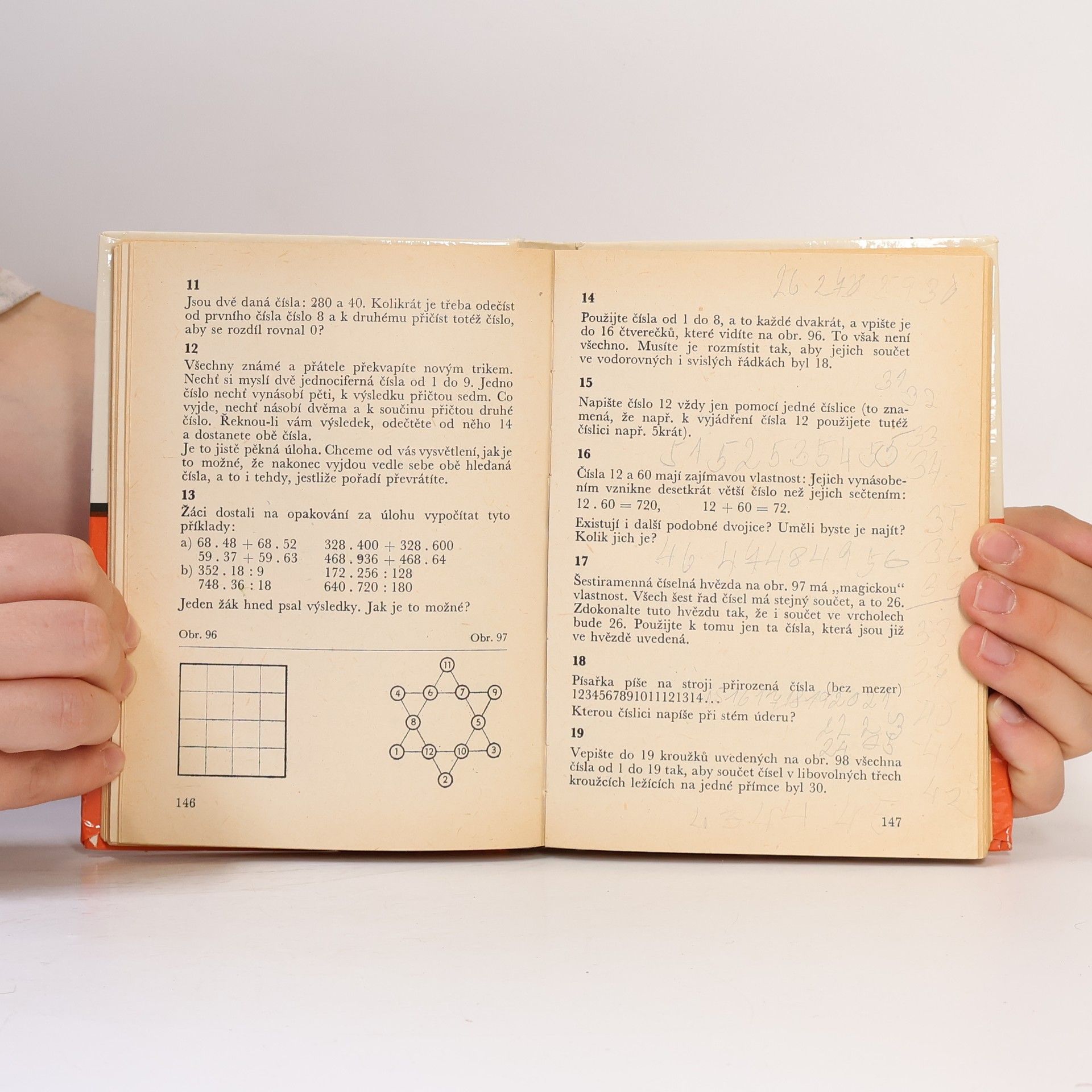 Karol Križalkovič 777 matematických zábav a her. Z učiva základní školy