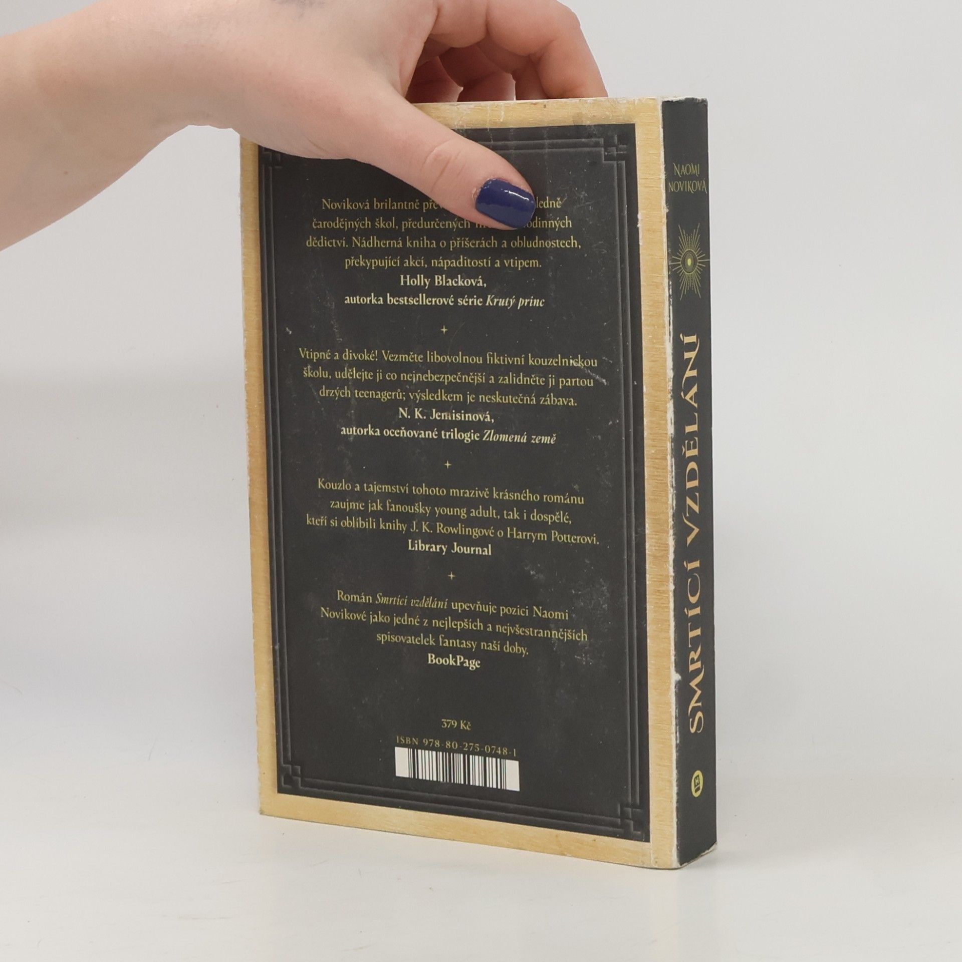 Naomi Novik Smrtící vzdělání. První lekce ve Scholomancii