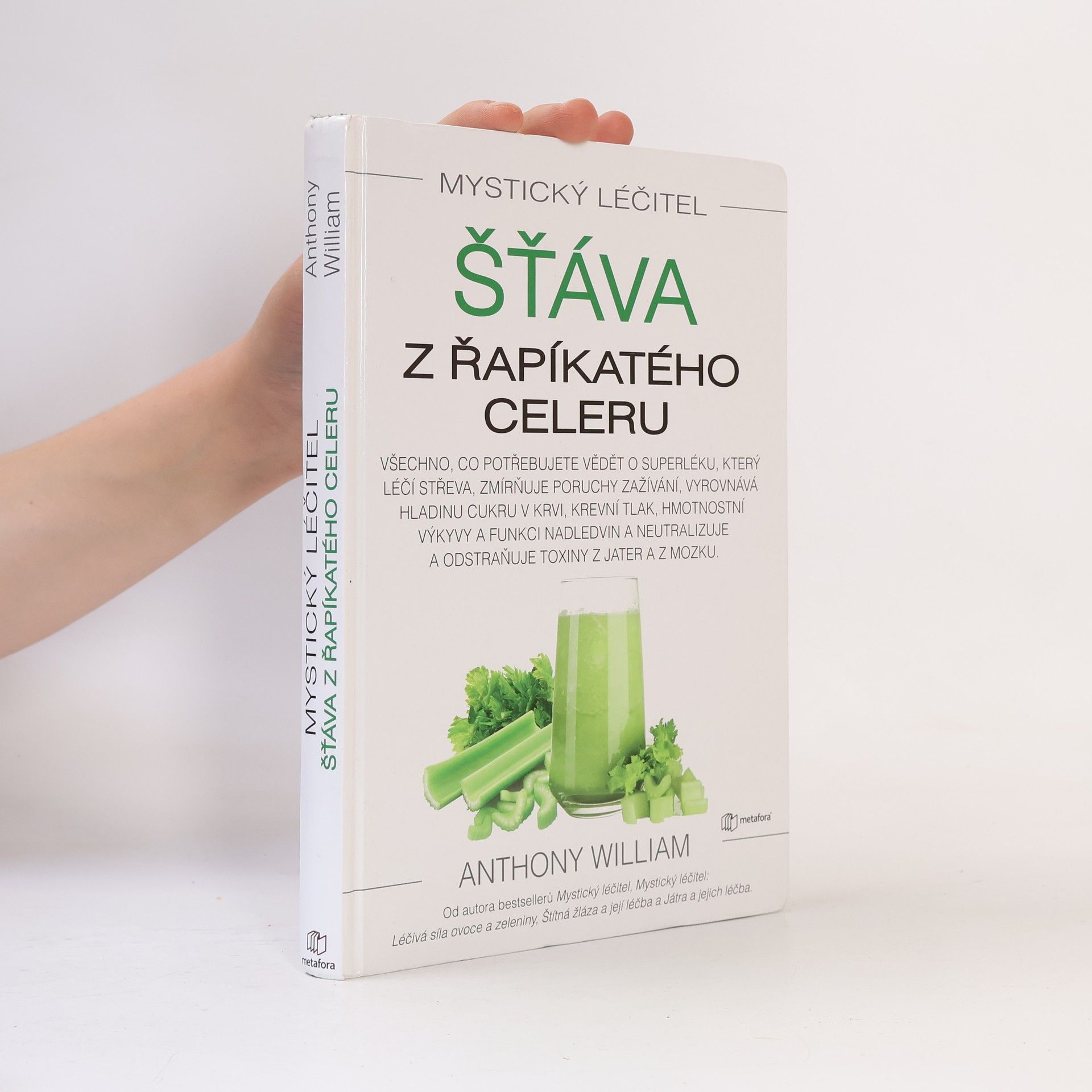Anthony William Šťáva z řapíkatého celeru