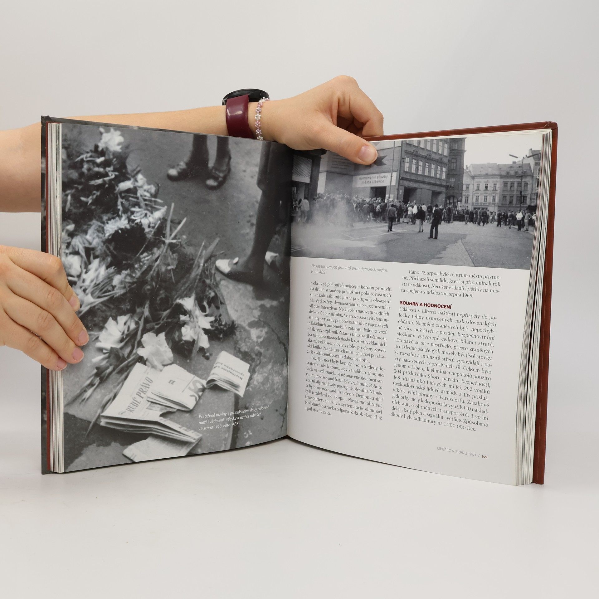 Daniel Povolný Den hanby: 21. srpen 1969 v ulicích českých a moravských měst