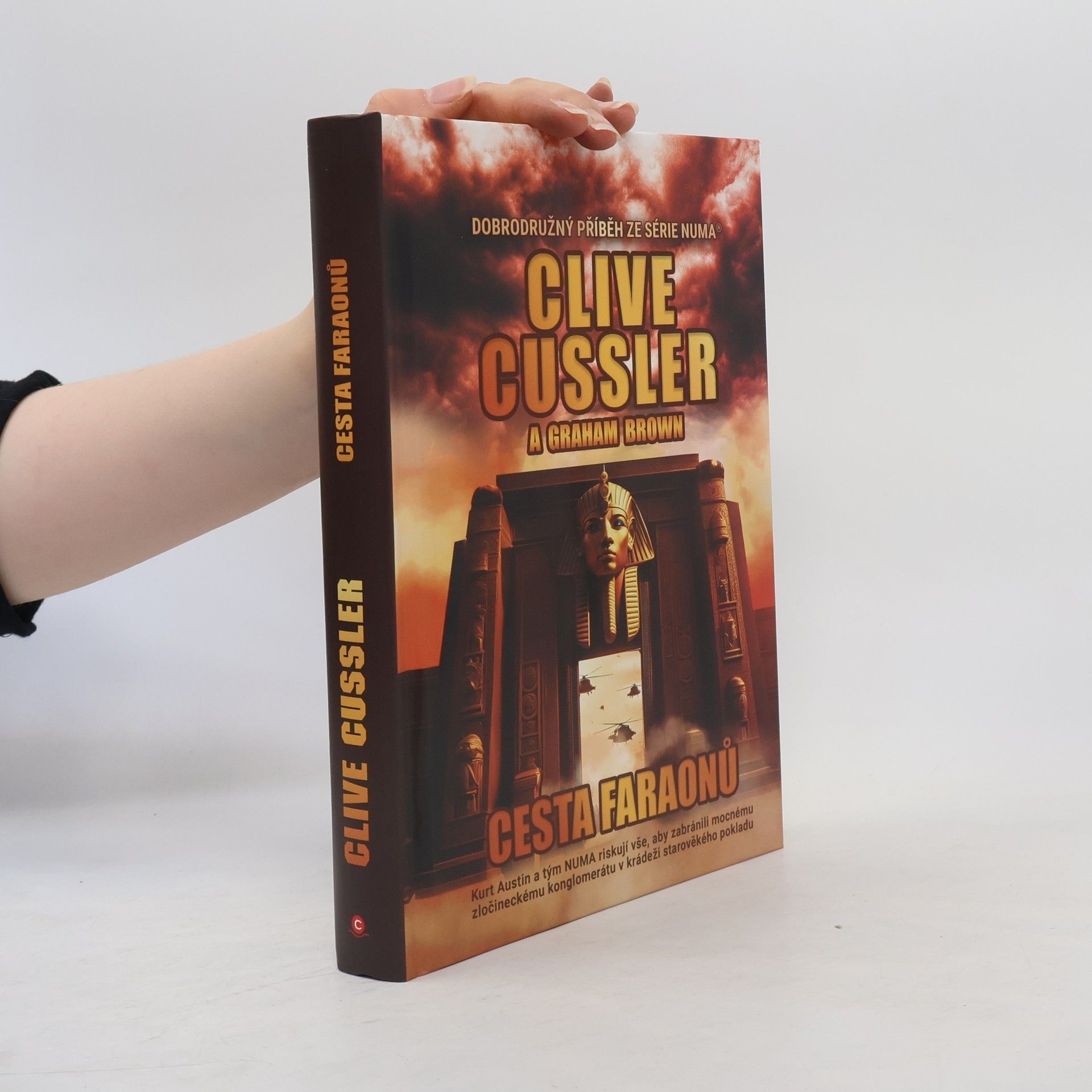 Clive Cussler Cesta faraonů