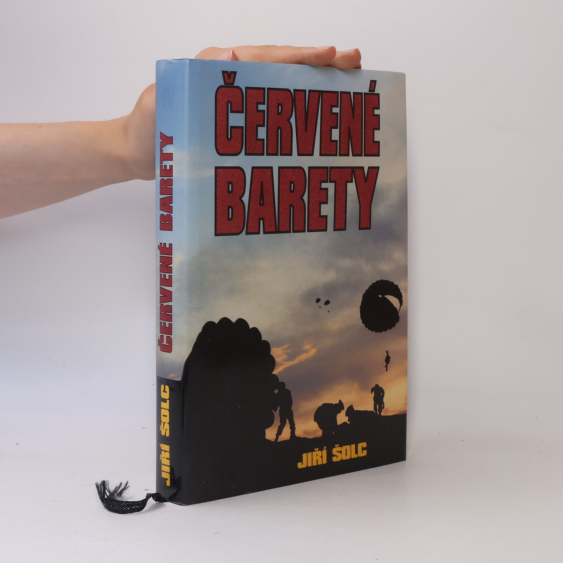 Červené barety