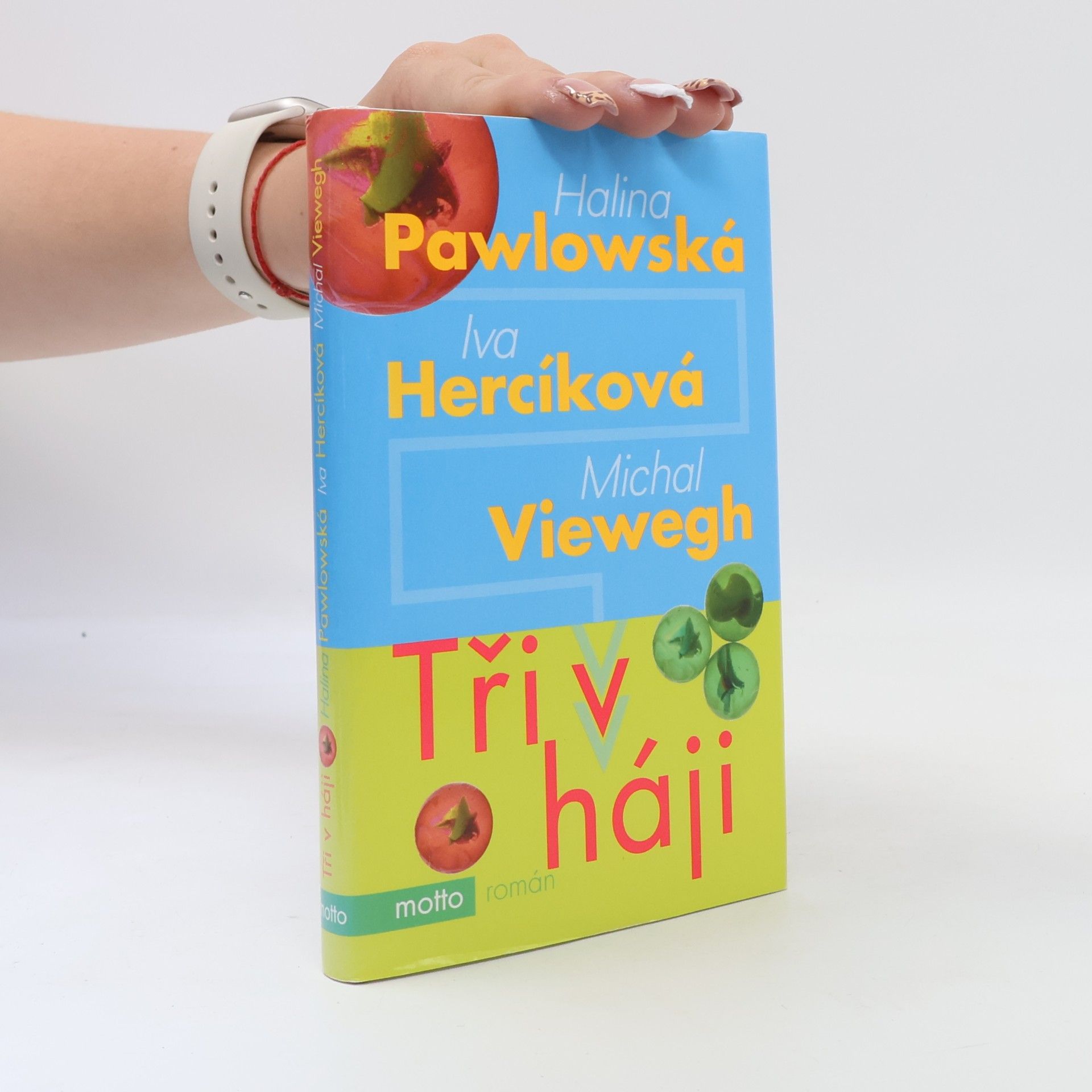 Iva Hercíková Tři v háji