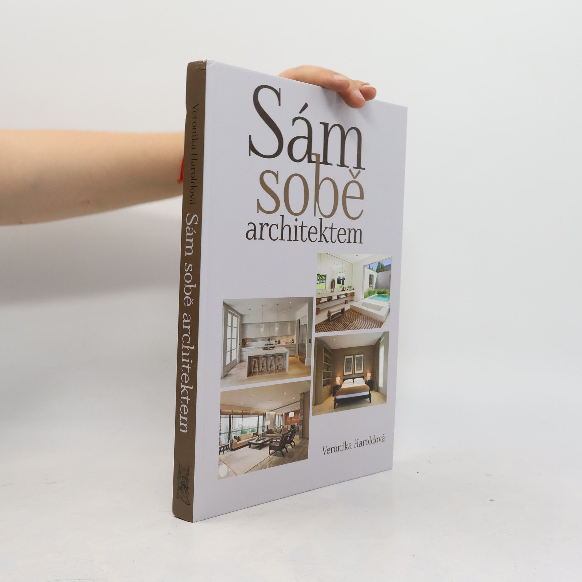 Veronika Haroldová Sám sobě architektem