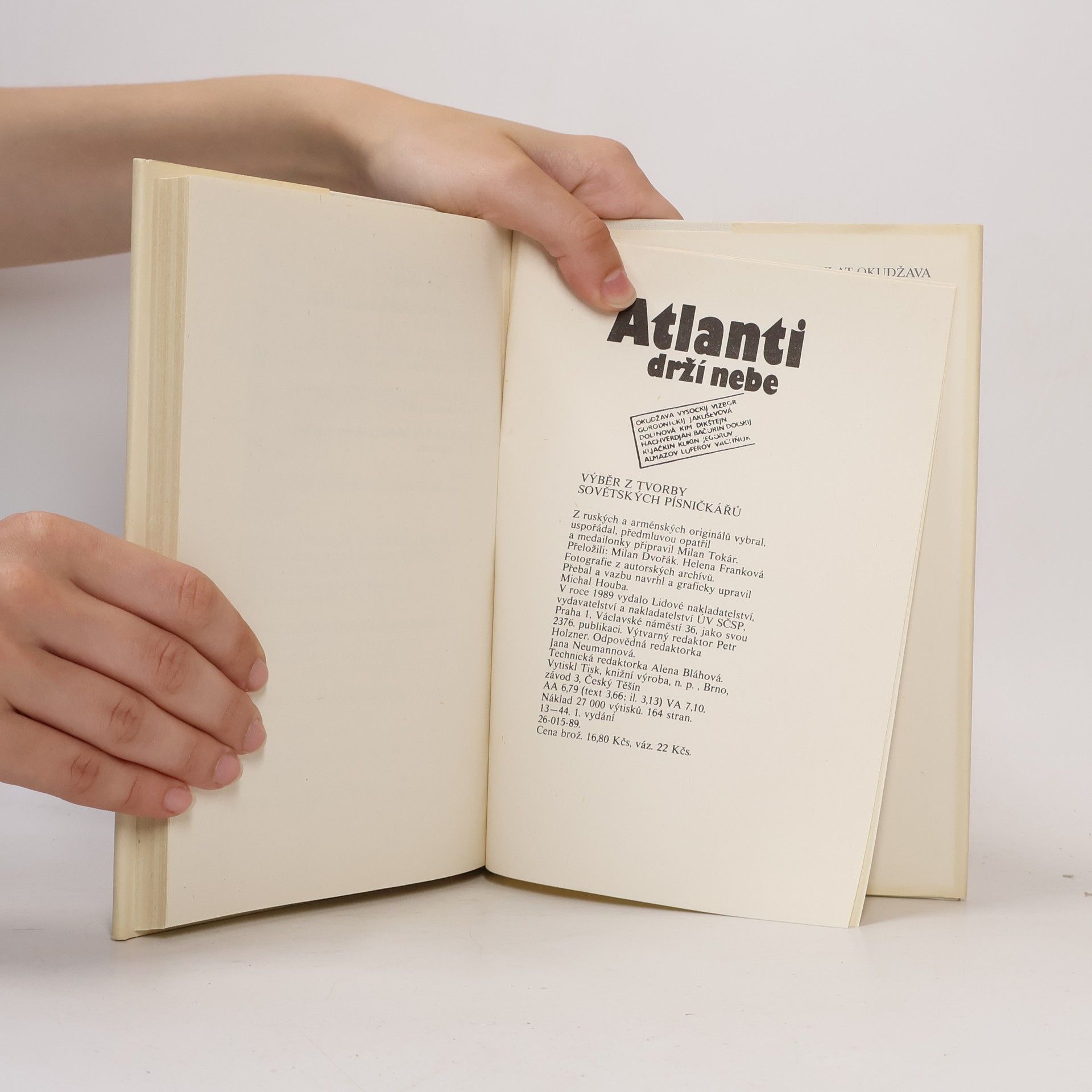 Autorenkollektiv Atlanti drží nebe