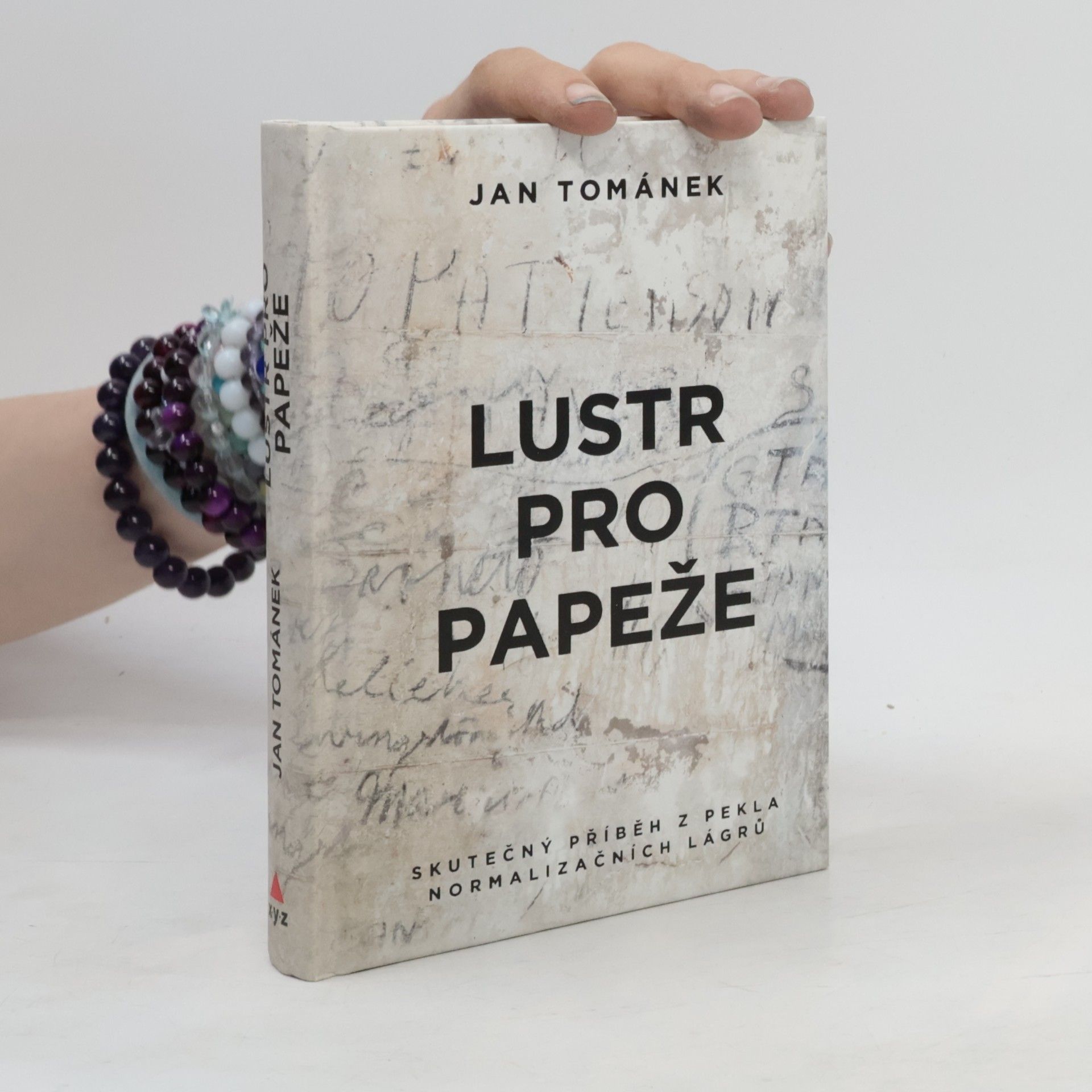 Jan Tománek Lustr pro papeže