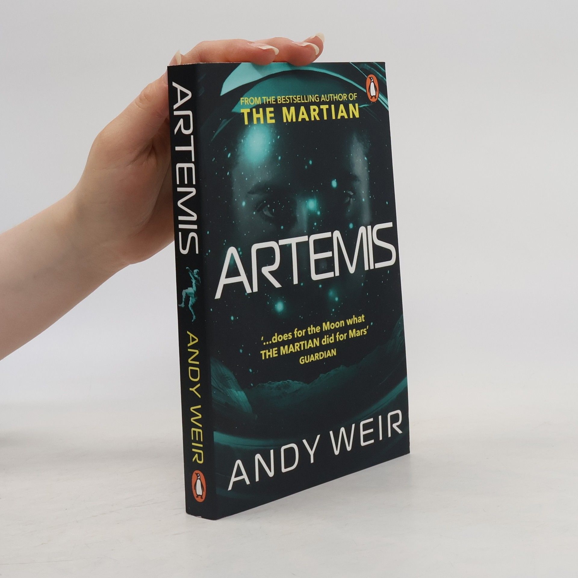 Andy Weir Artemis