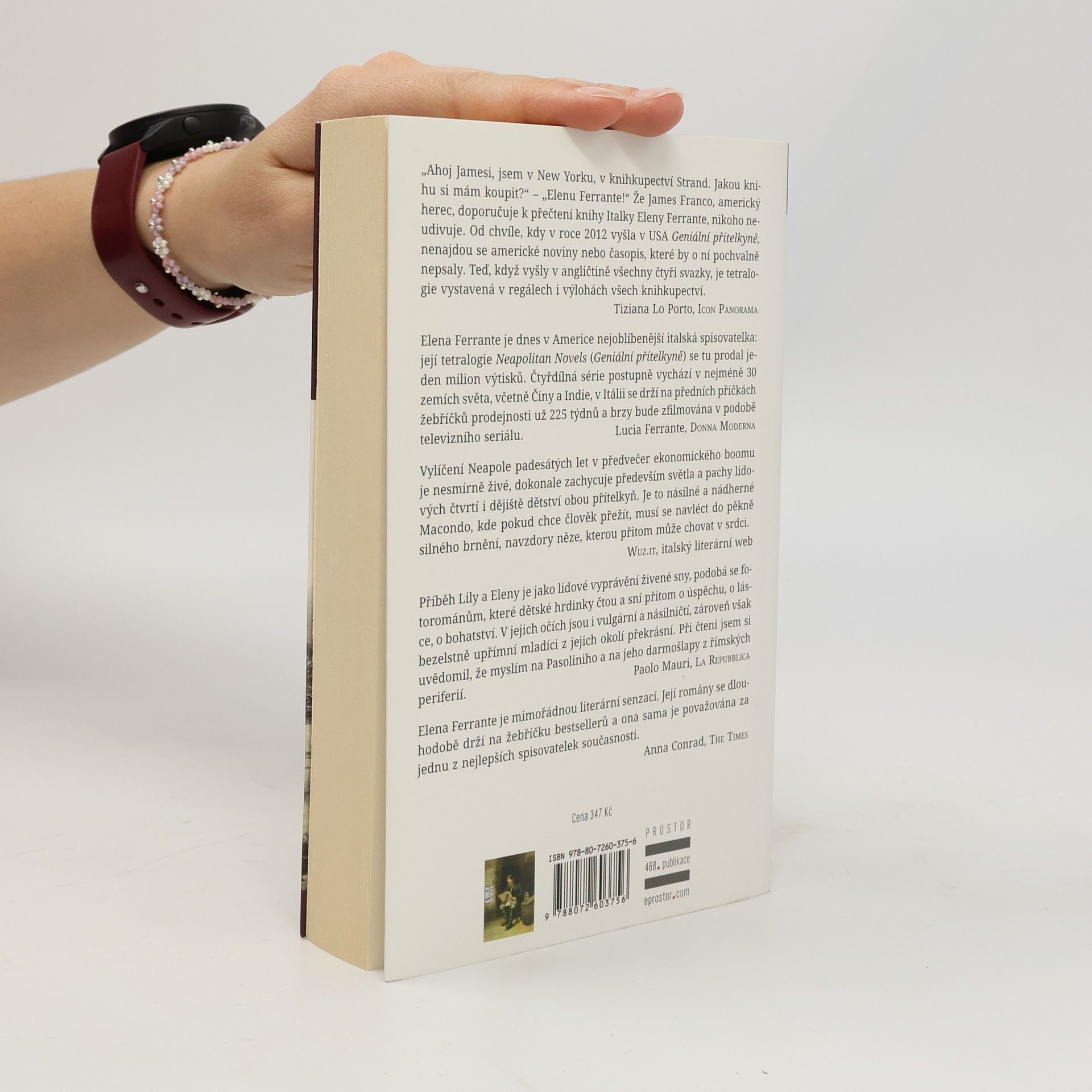 Elena Ferrante Geniální přítelkyně 1. Dětství a dospívání