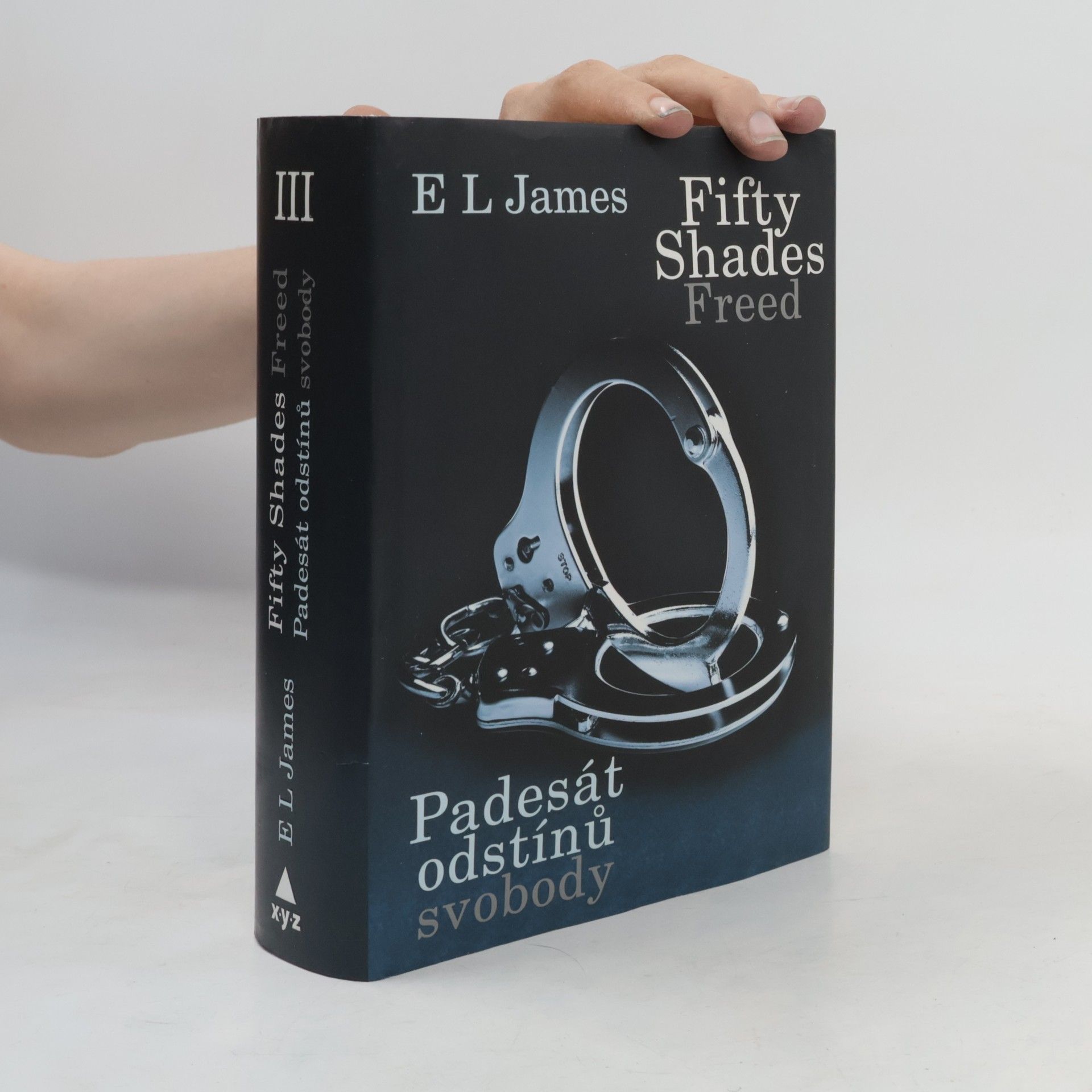 E. L. James Padesát odstínů svobody