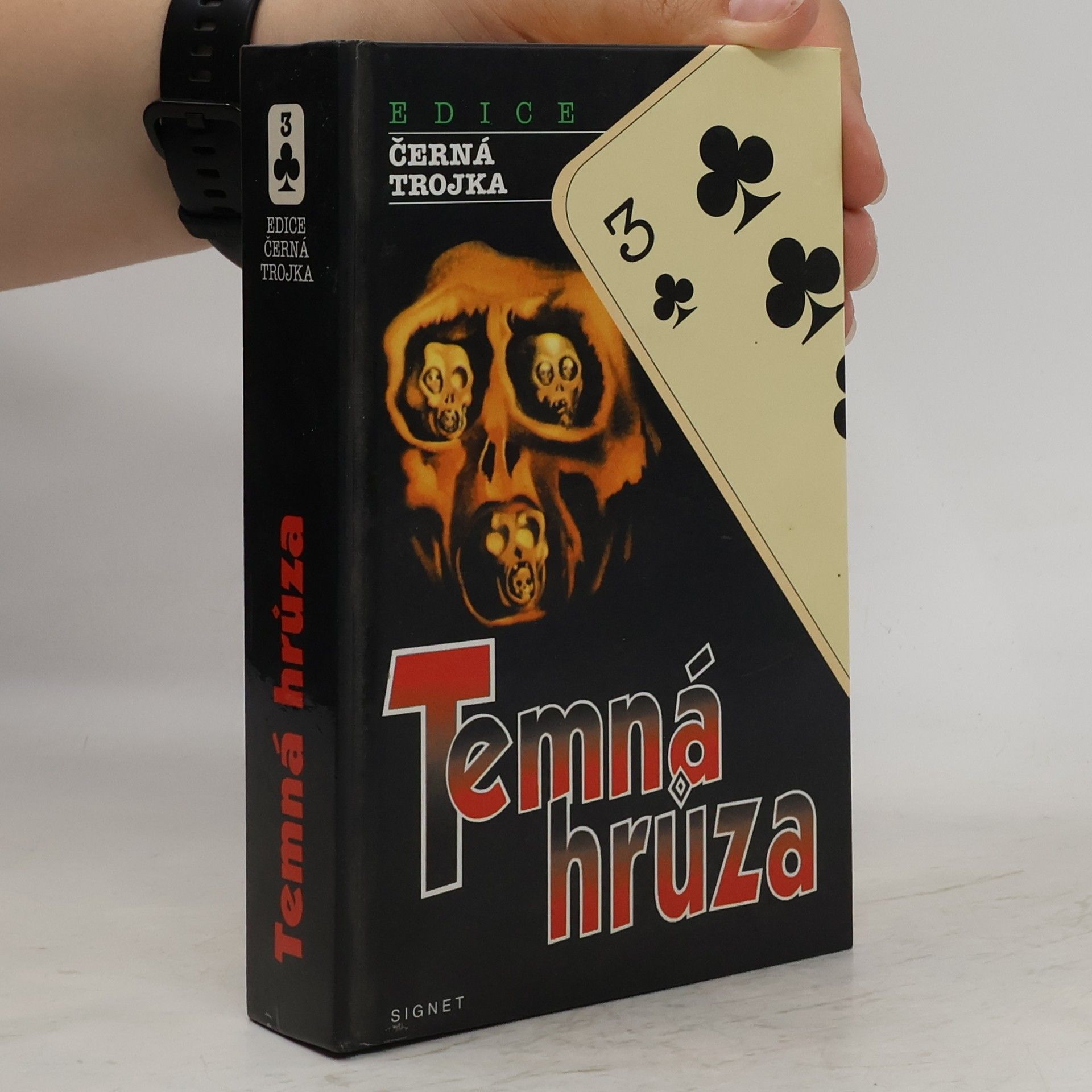 Andrew Hall Temná hrůza