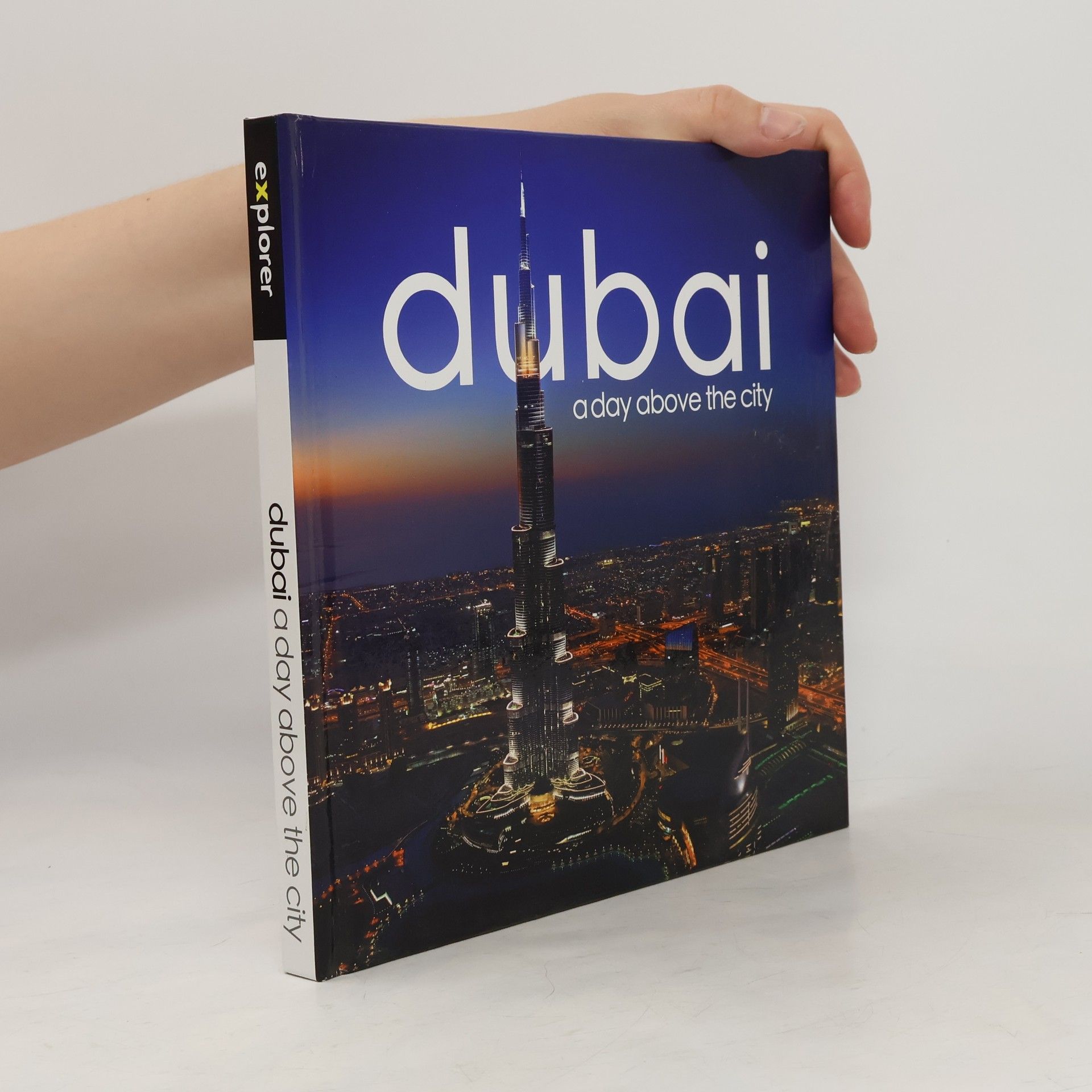 Autorenkollektiv Dubai: a day above the city