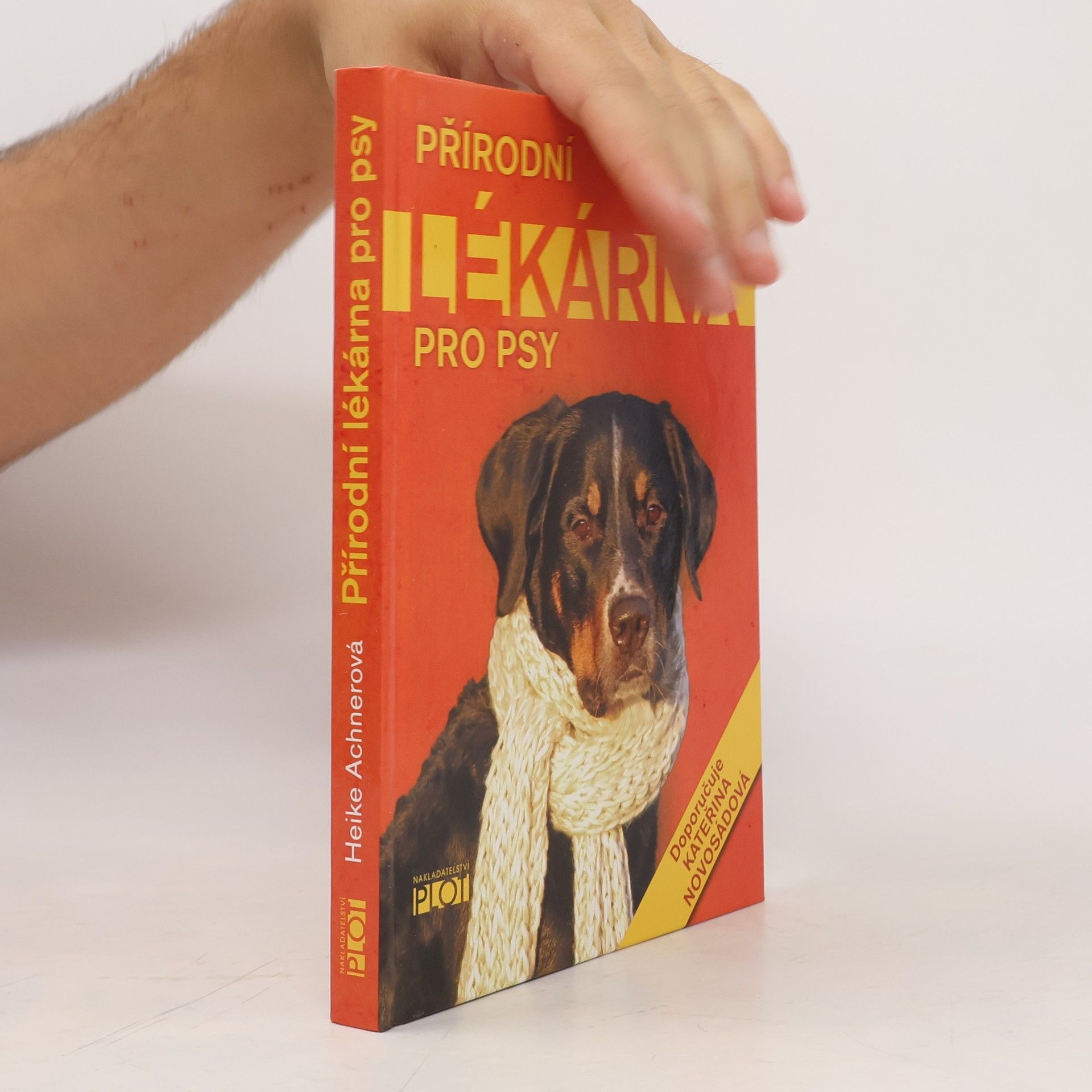 Heike Achner Přírodní lékárna pro psy