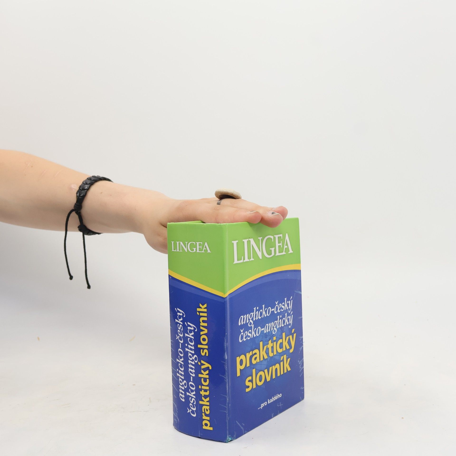 Auteurscollectief Anglicko-český, česko-anglický praktický slovník