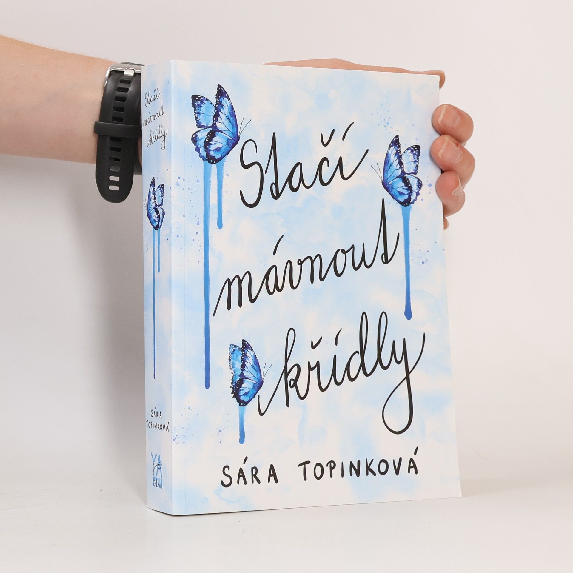 Sára Topinková Stačí mávnout křídly
