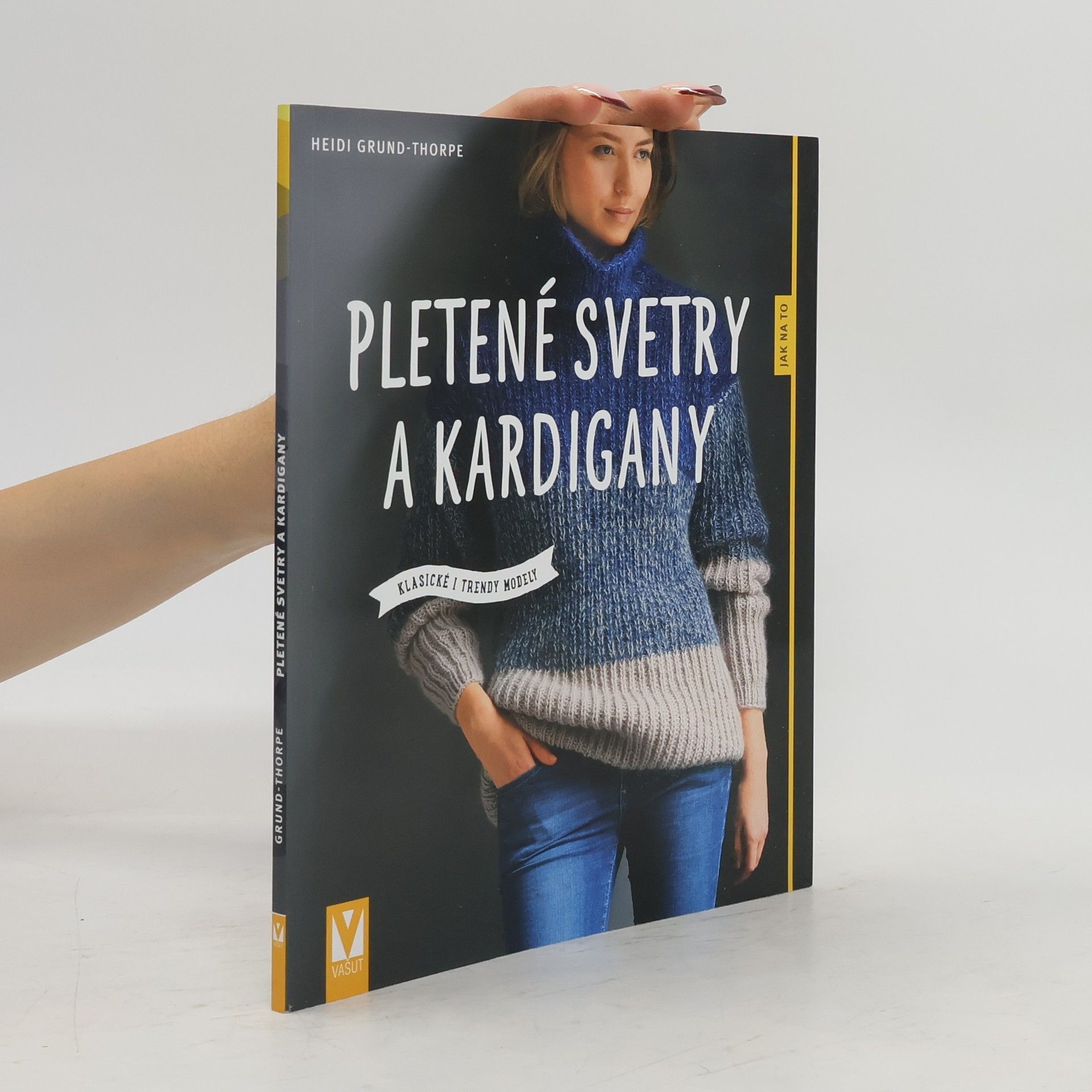 Heidi Grund Thorpe Pletené svetry a kardigany - Klasické i trendy modely