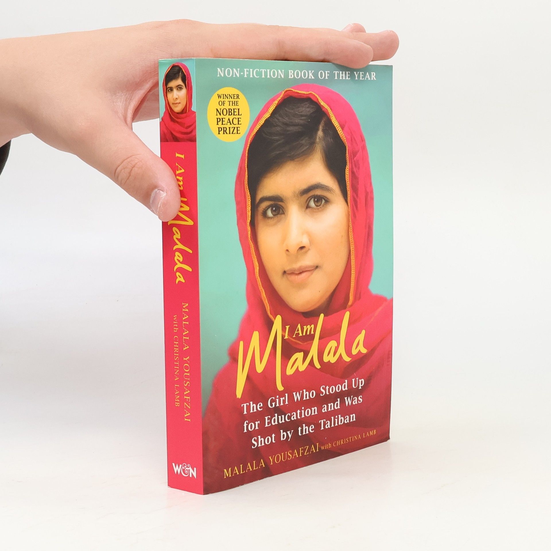Malala Yousafzai I am Malala : the girl who stood up for education and was shot by the Taliban