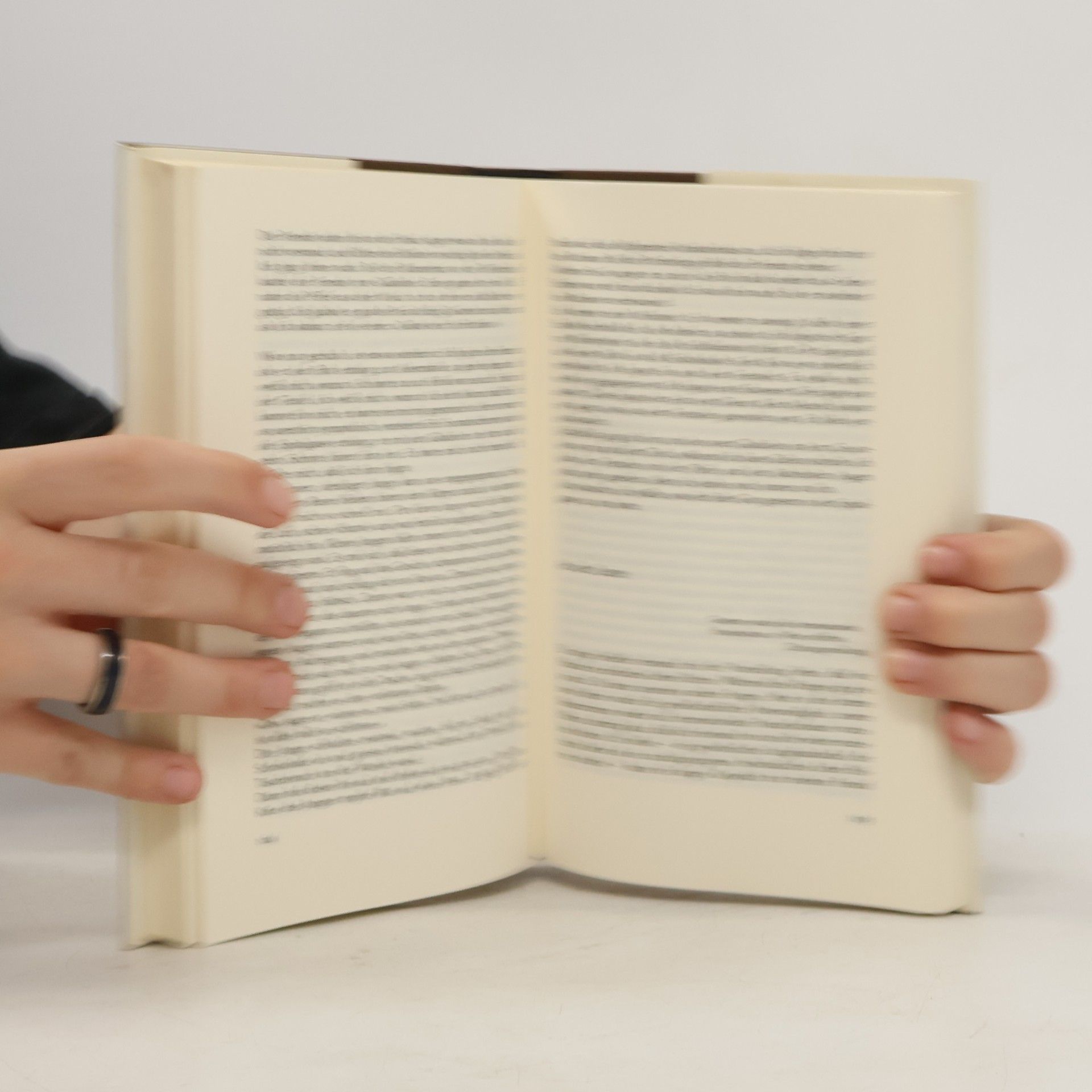 Johannes Mario Simmel Zweiundzwanzig Zentimeter Zärtlichkeit