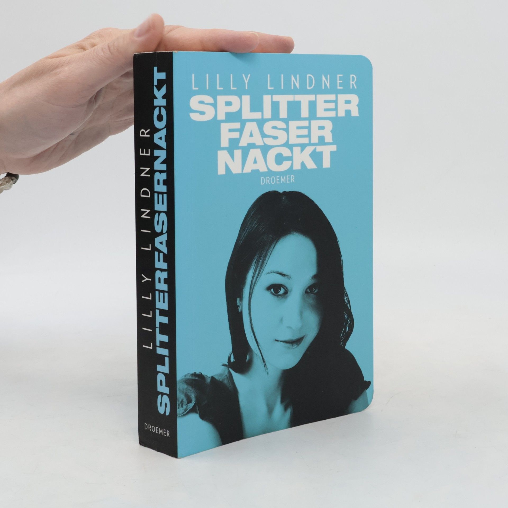 Lilly Lindner Splitterfasernackt