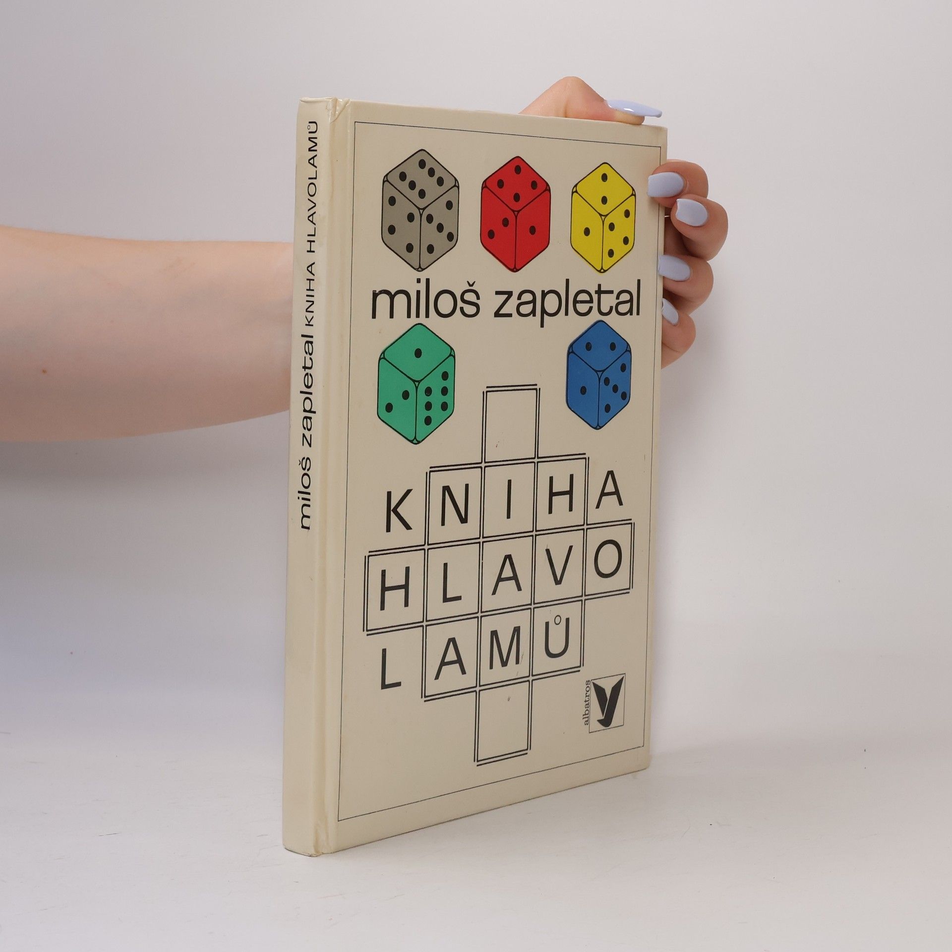 Kniha hlavolamů