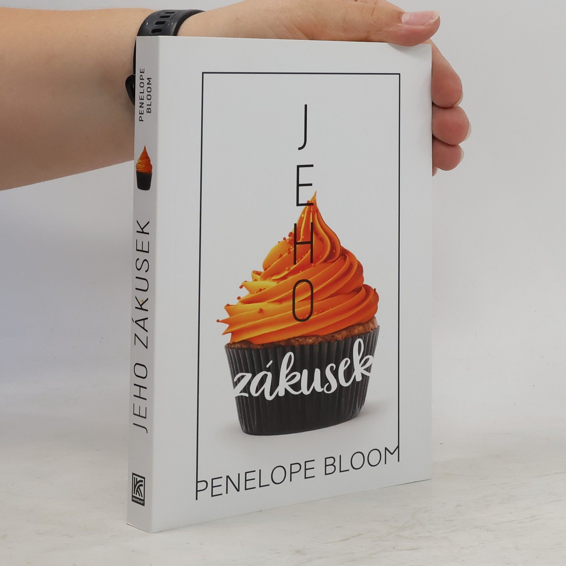 Penelope Bloom Jeho zákusek