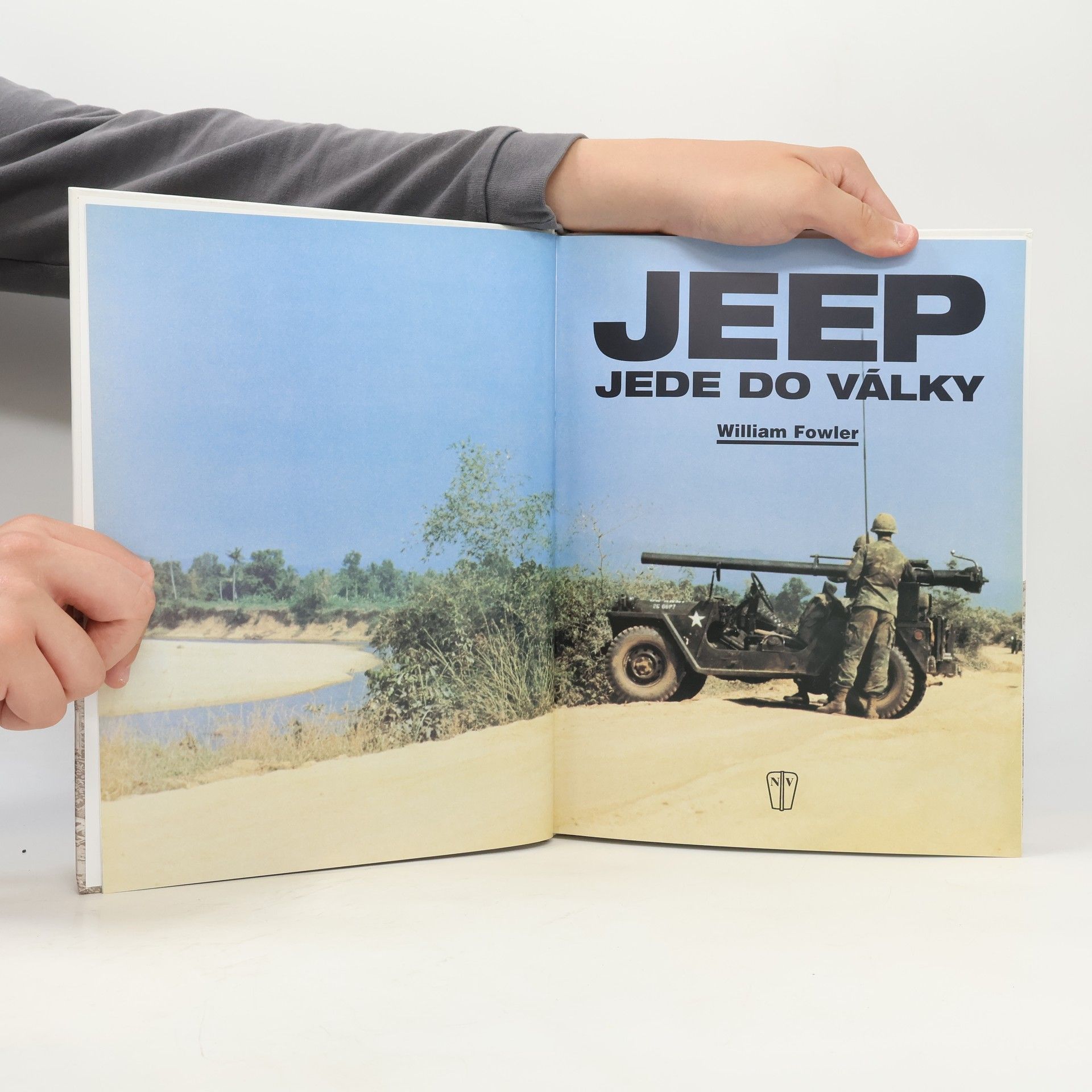 Will Fowler Jeep jede do války