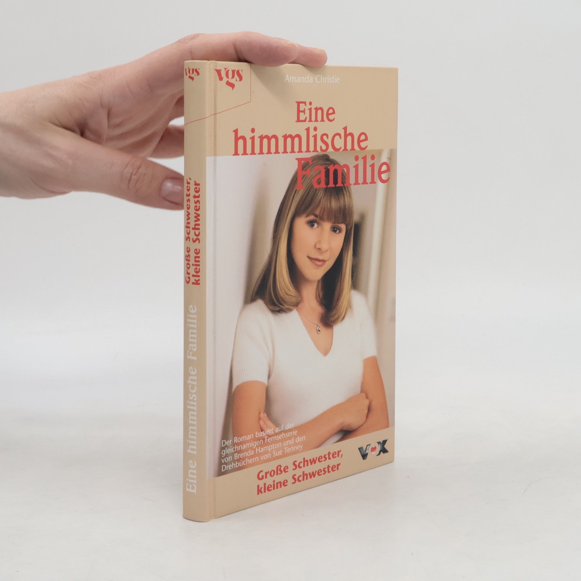 Eine himmlische Familie. Große Schwester, kleine Schwester.