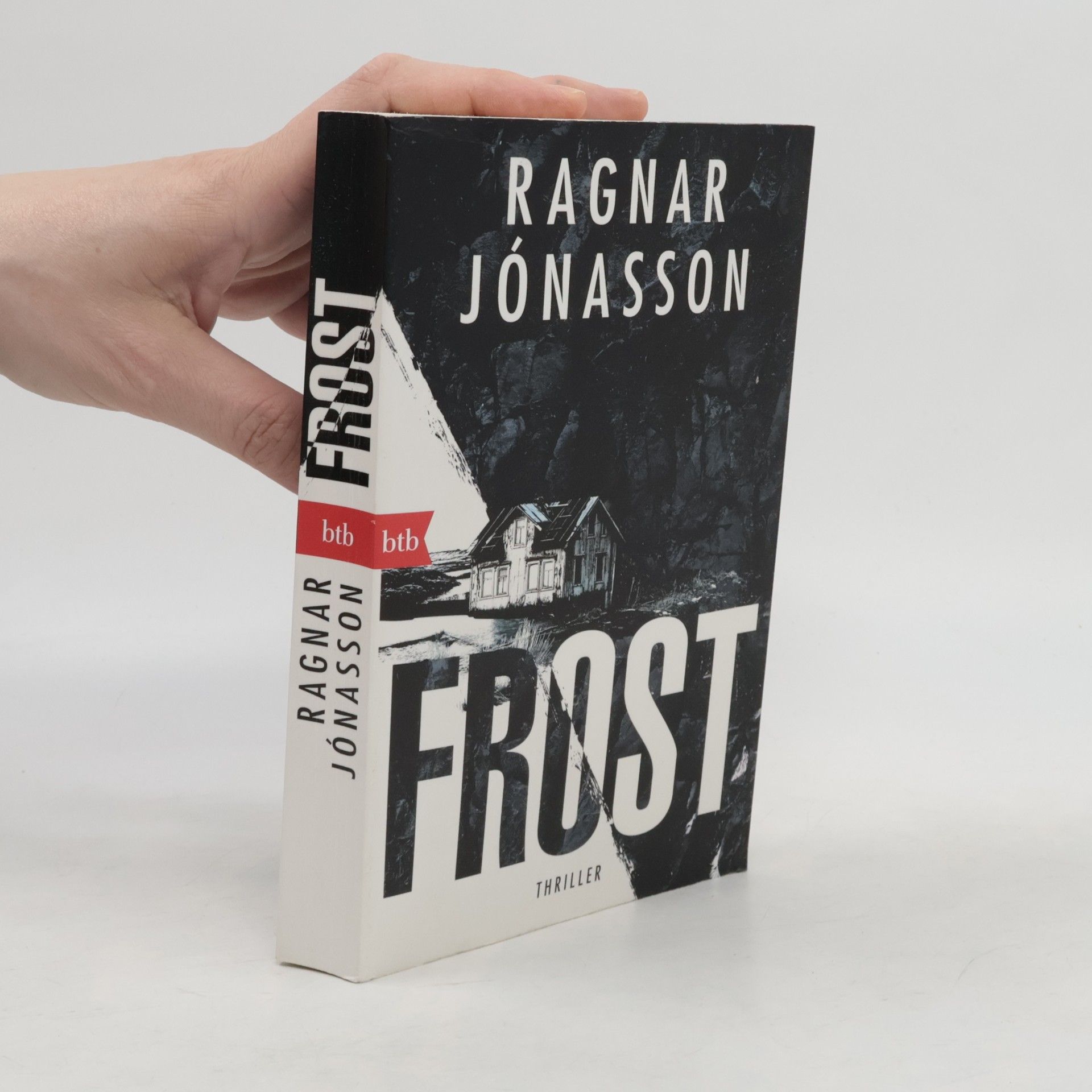 Ragnar Jónasson Frost