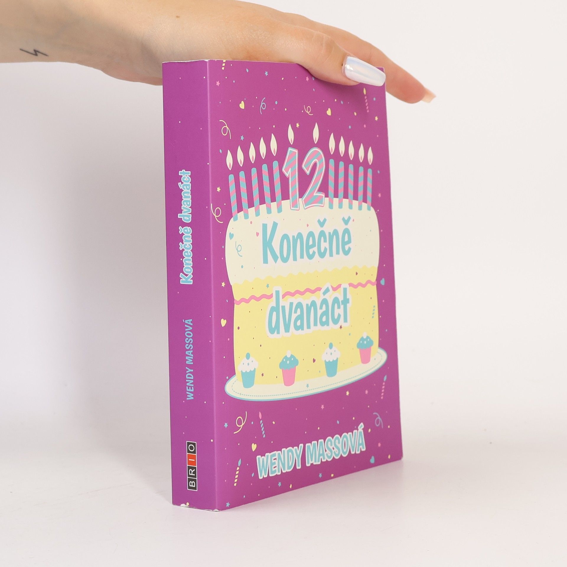 Wendy Mass Konečně dvanáct