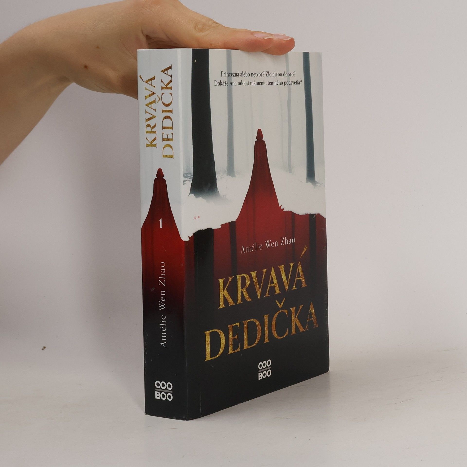 Amélie Wen Zhao Krvavá dedička