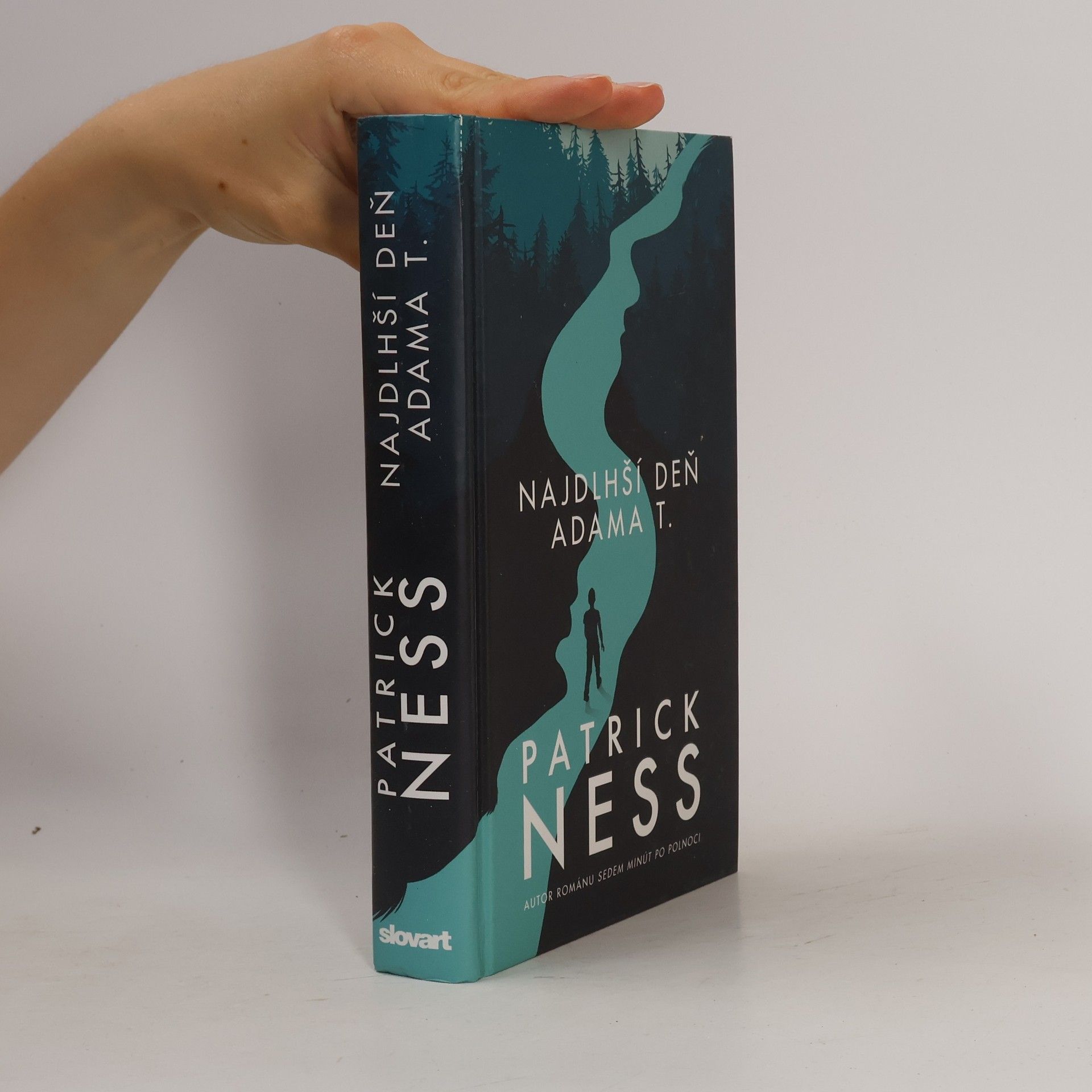 Patrick Ness Najdlhší deň Adama T.