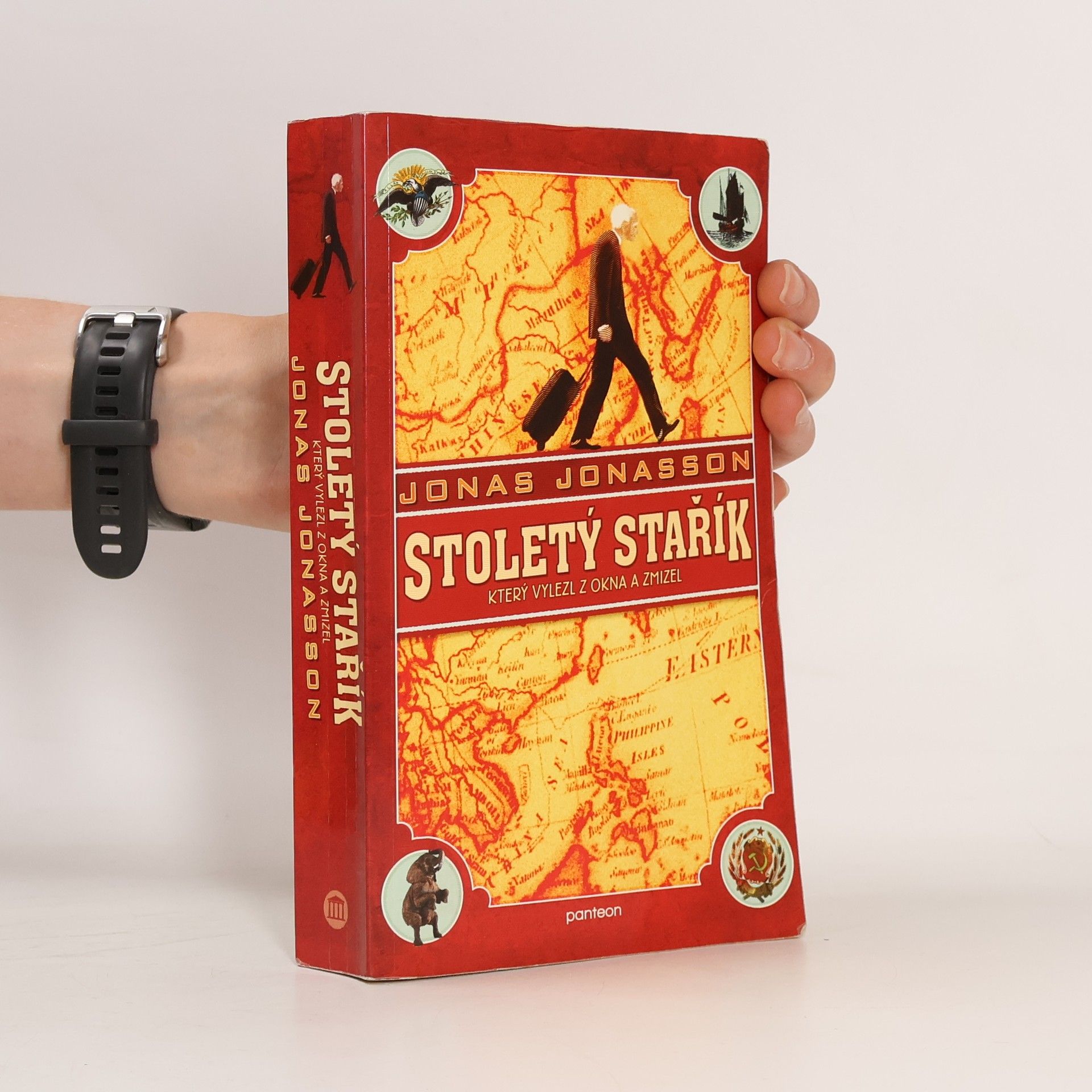 Jonas Jonasson Stoletý stařík, který vylezl z okna a zmizel