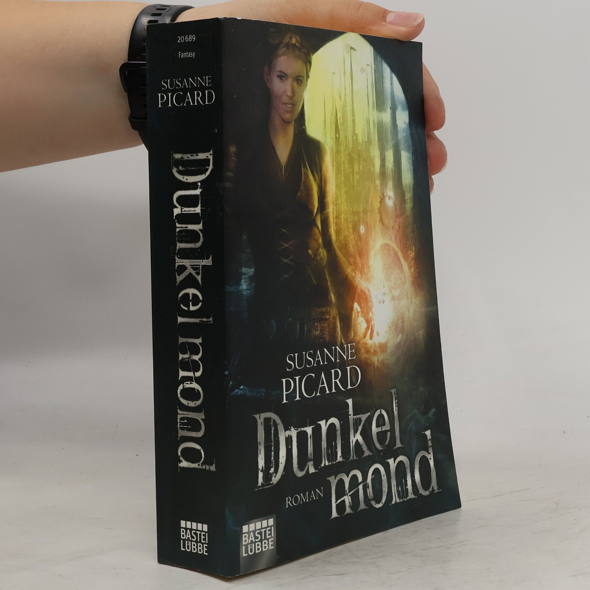 Dunkelmond