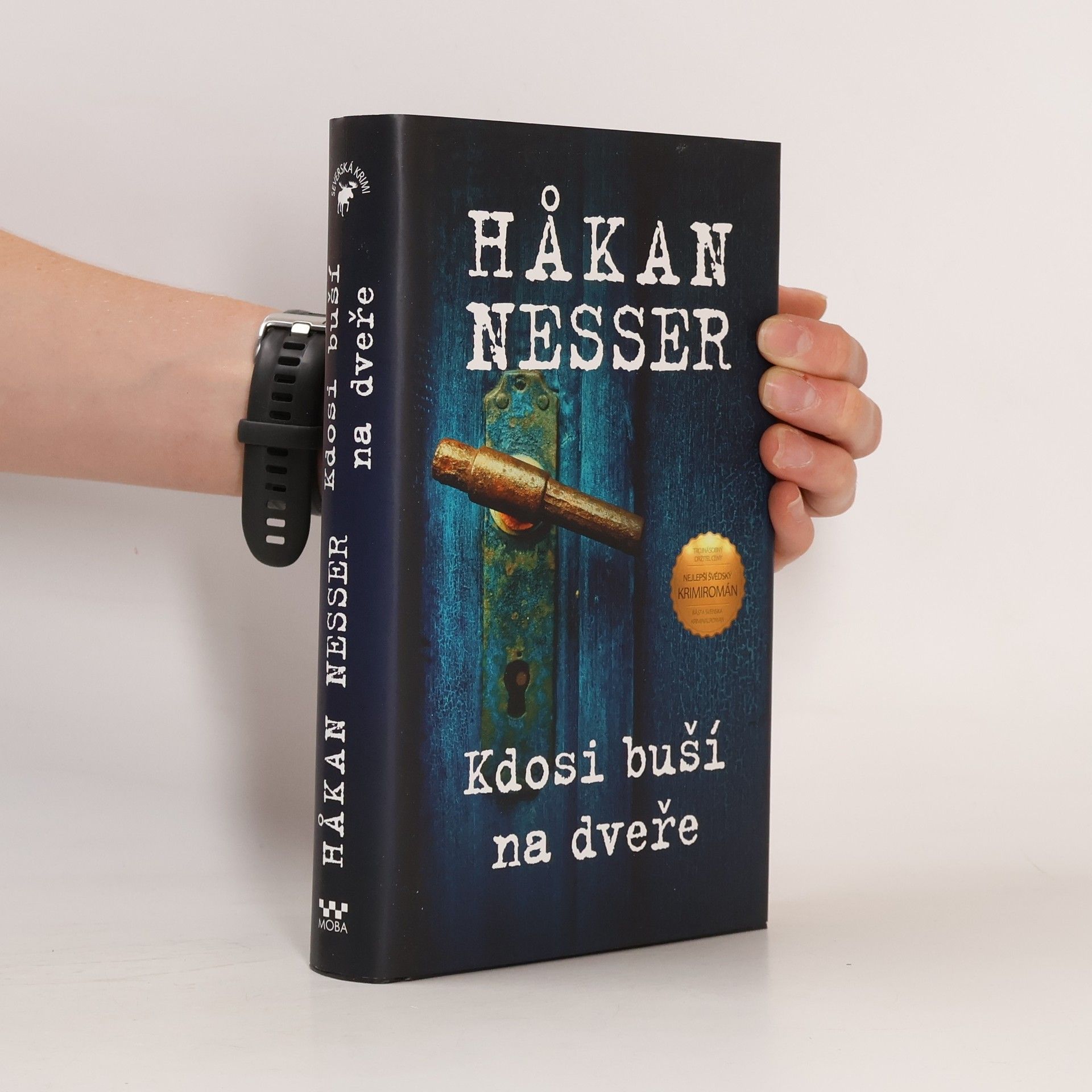 Håkan Nesser Kdosi buší na dveře