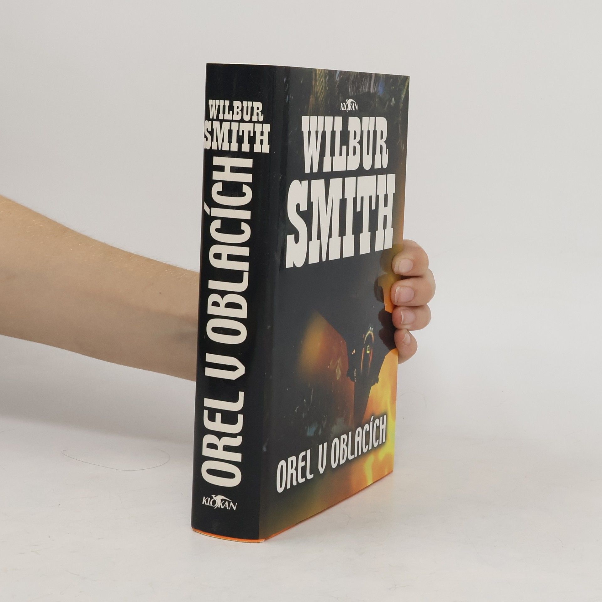Wilbur Smith Orel v oblacích