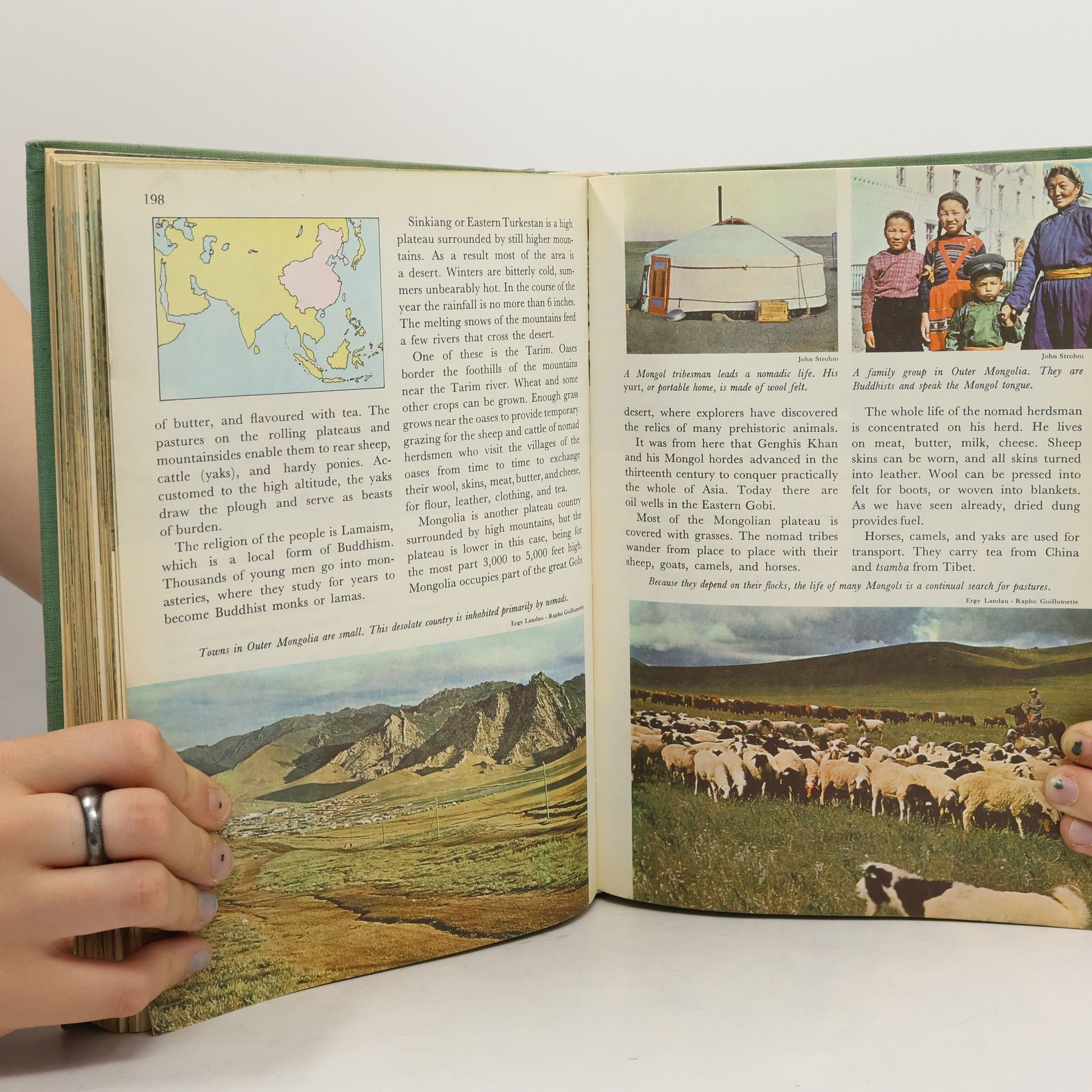 Collectif d'auteurs The Children's Picture Atlas in Colour