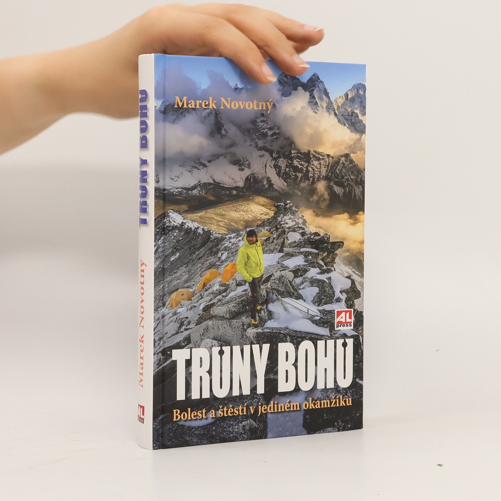 Marek Novotný Trůny bohů