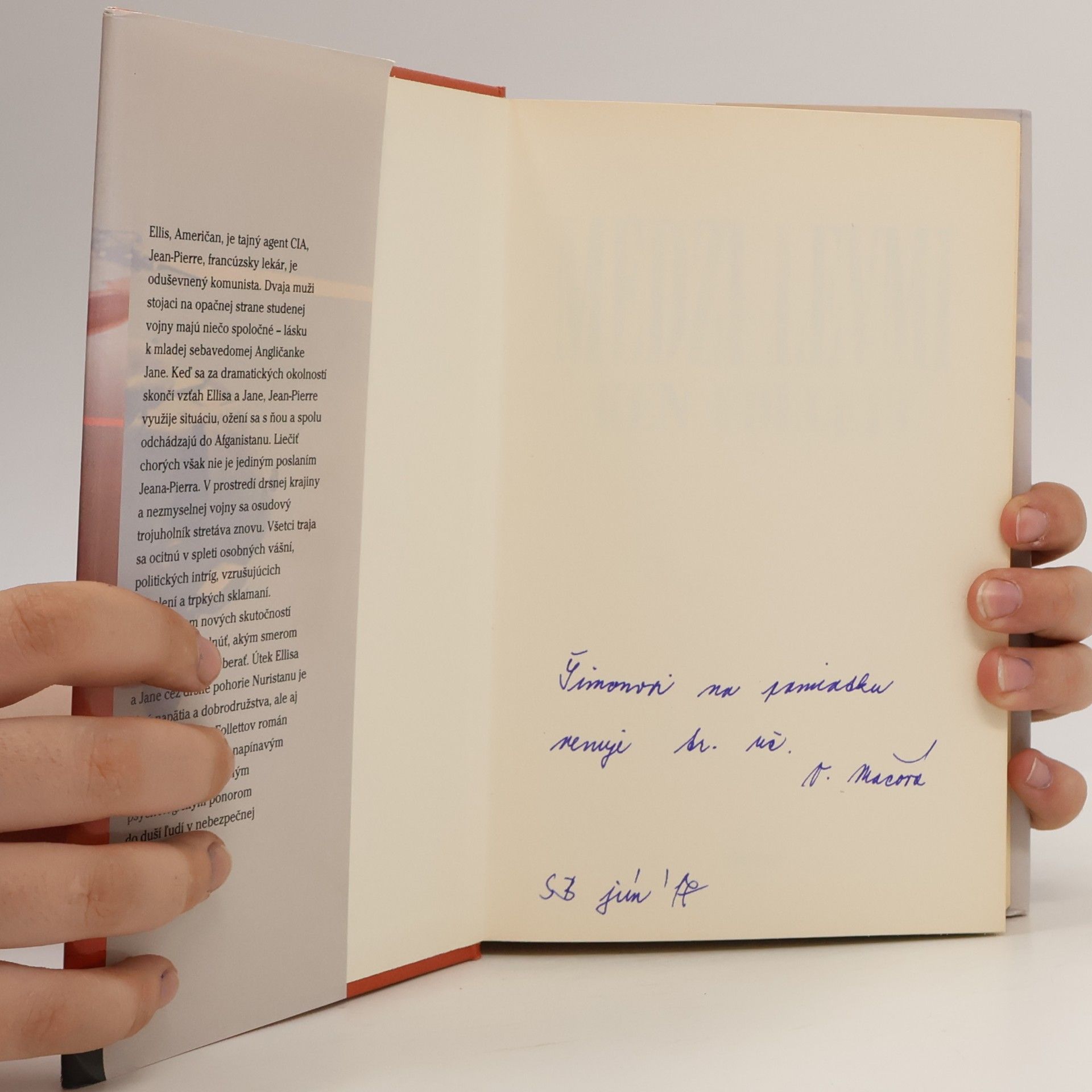 Ken Follett Medzi levmi