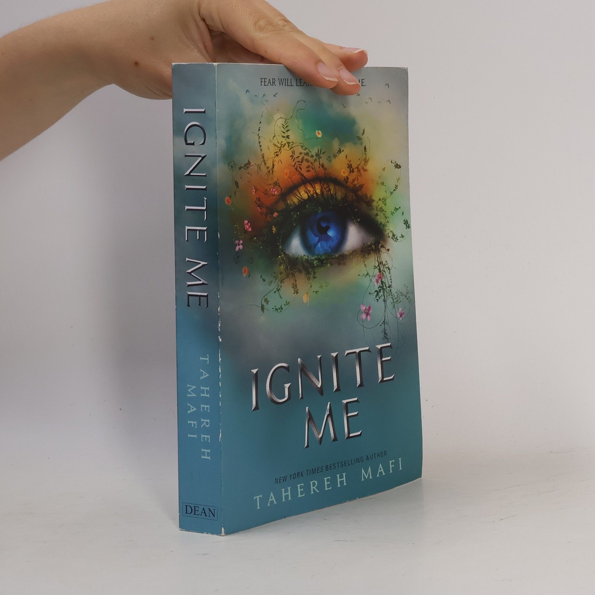 Tahereh Mafi Ignite Me