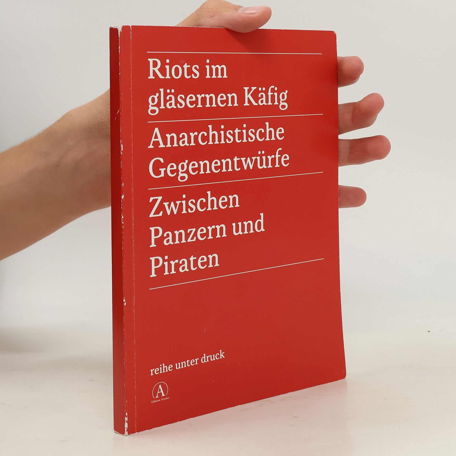 Riots im gläsernen Käfig