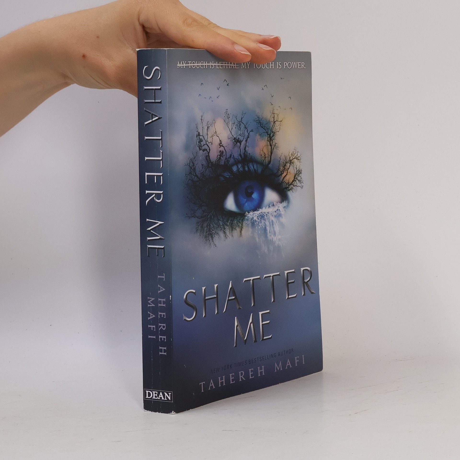 Tahereh Mafi Shatter Me