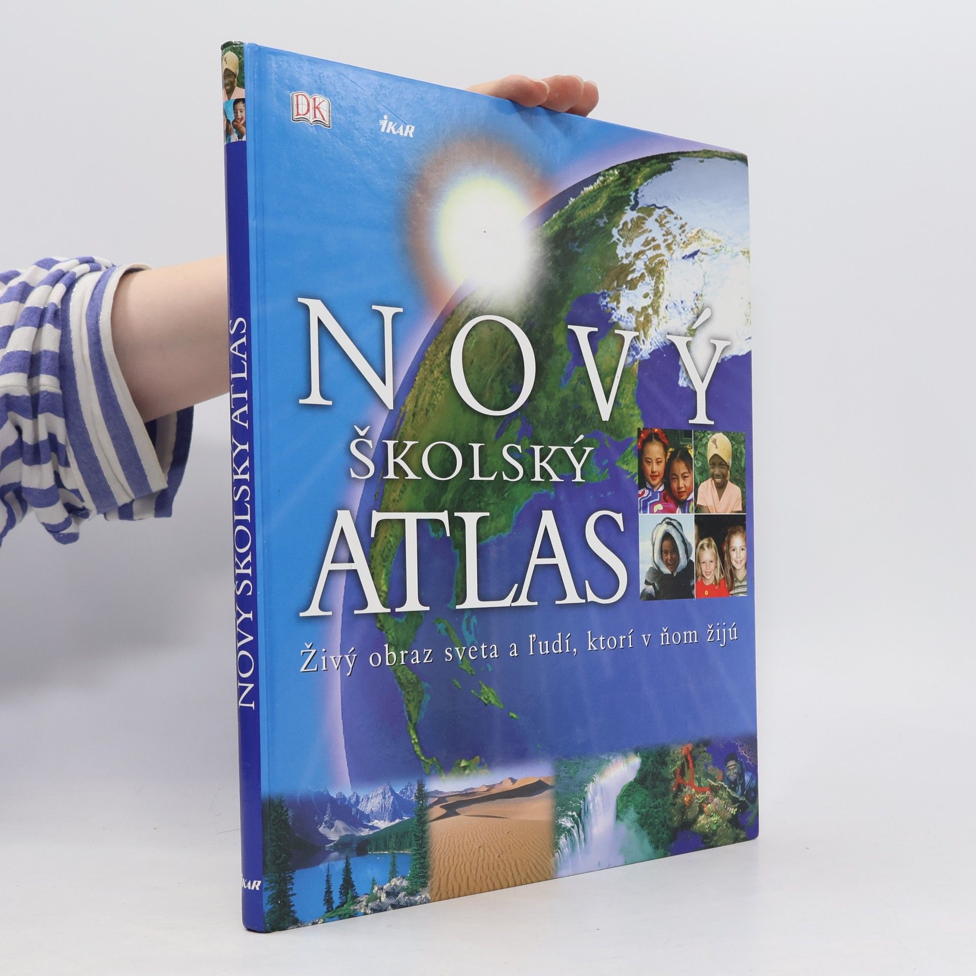 Collectif d'auteurs Nový školský atlas