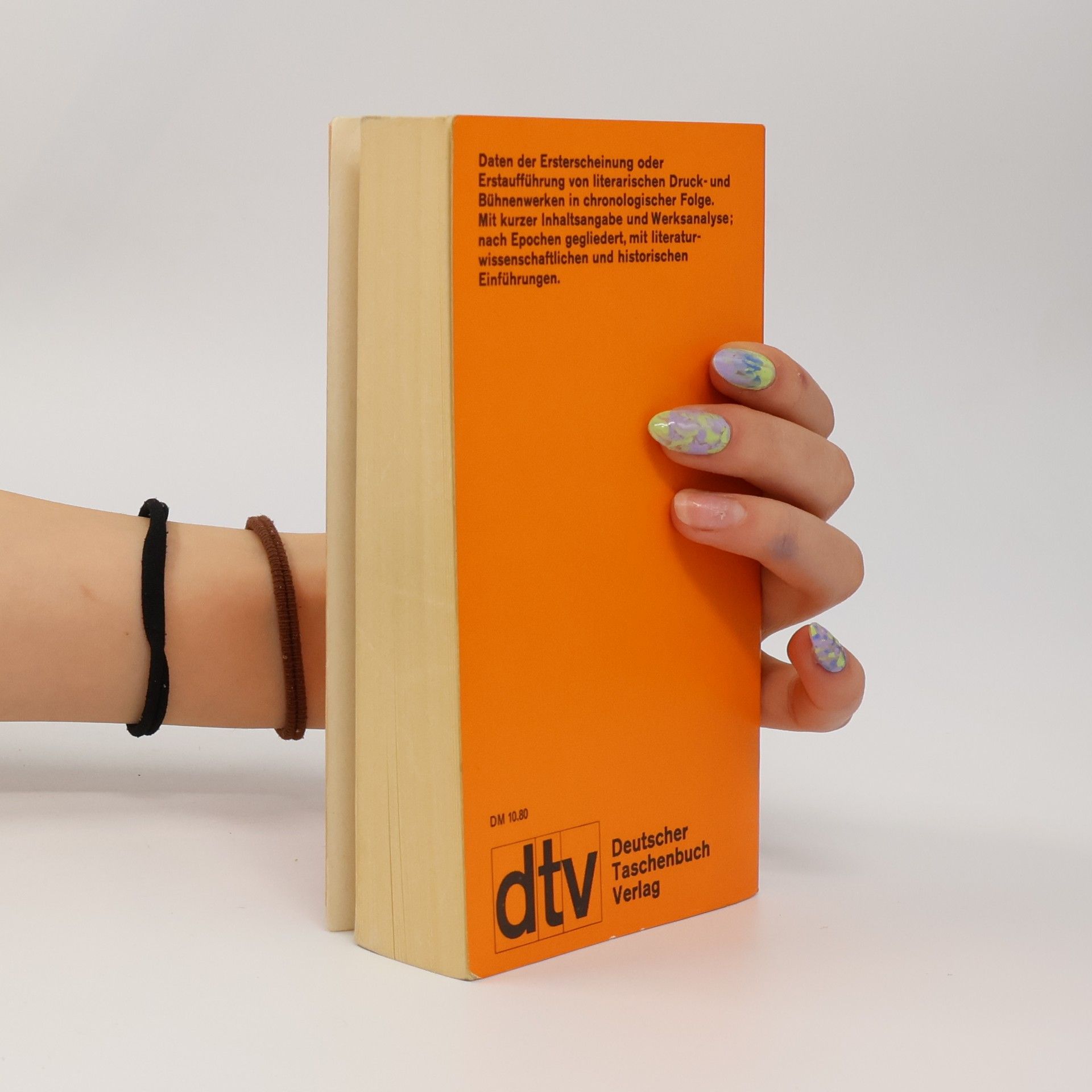 Herbert A. Frenzel Daten deutscher Dichtung. : chronologischer Abriß der deutschen Literaturgeschichte. Band 1, Von den Anfängen bis zum Jungen Deutschland