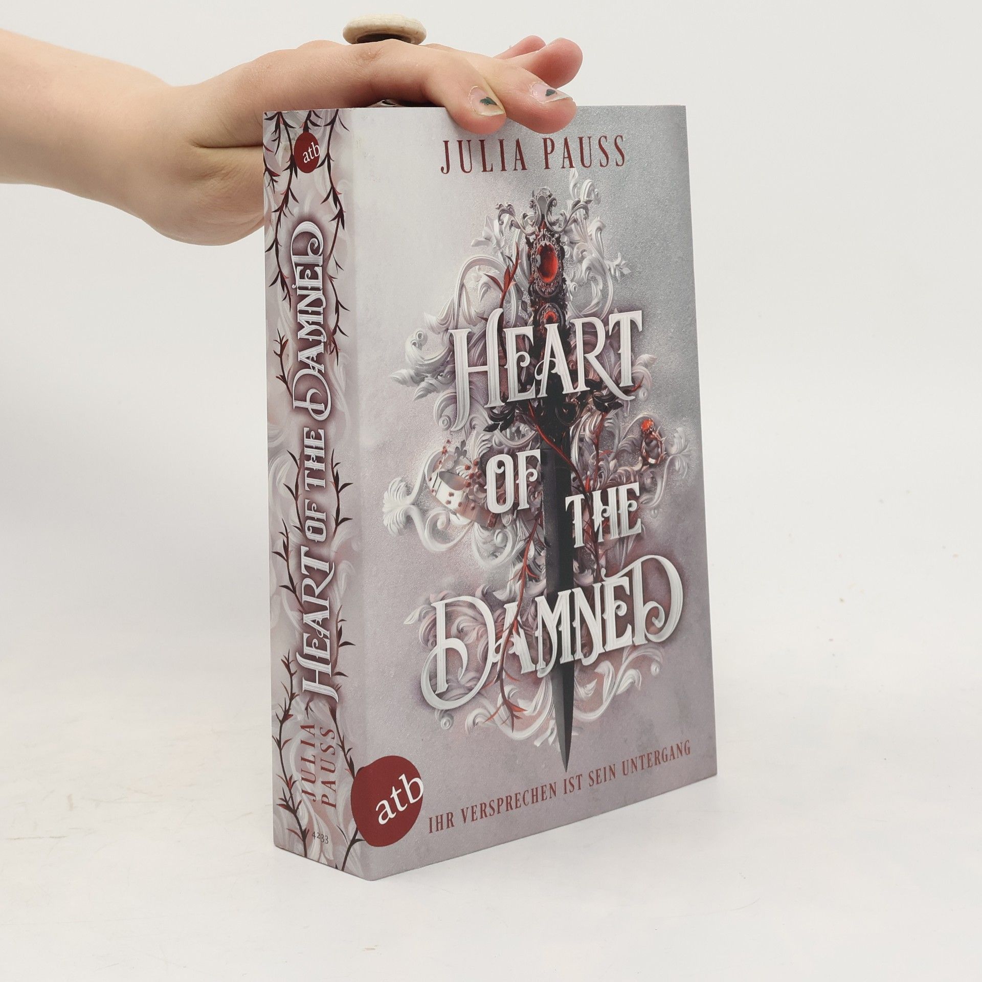 Julia Pauss Heart of the Damned – Ihr Versprechen ist sein Untergang