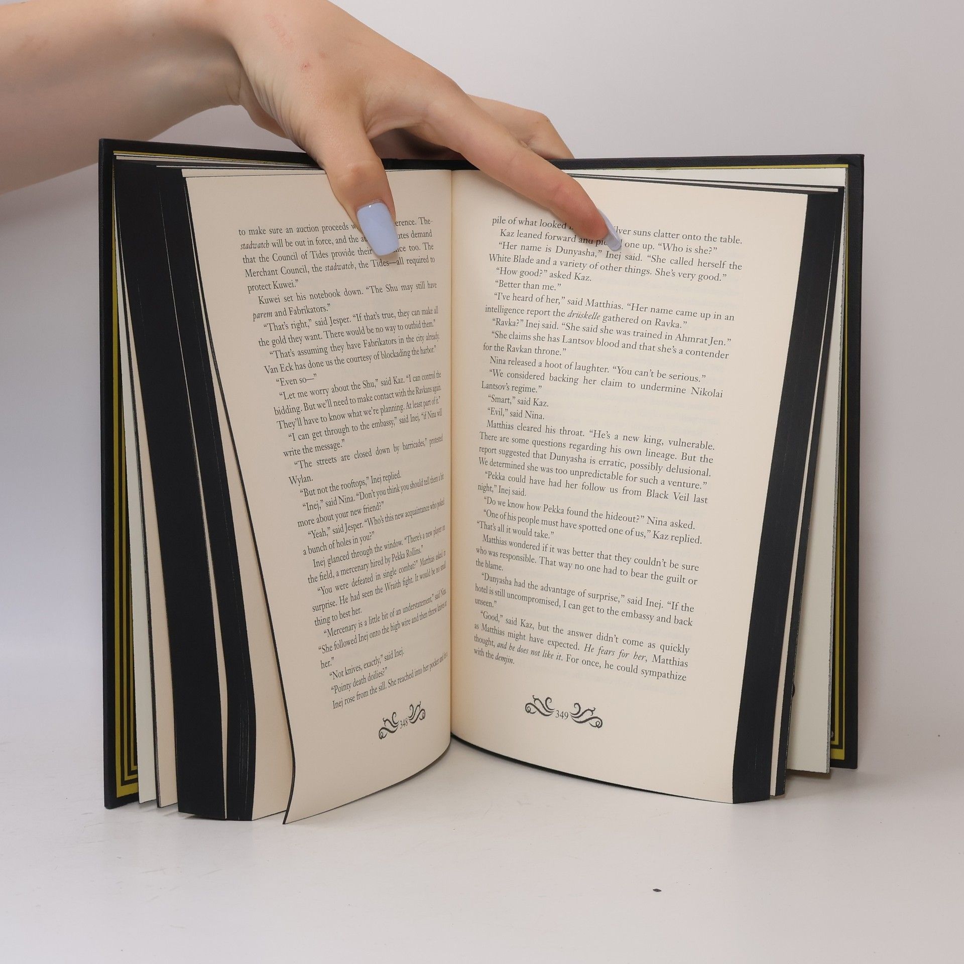 Leigh Bardugo Crooked Kingdom