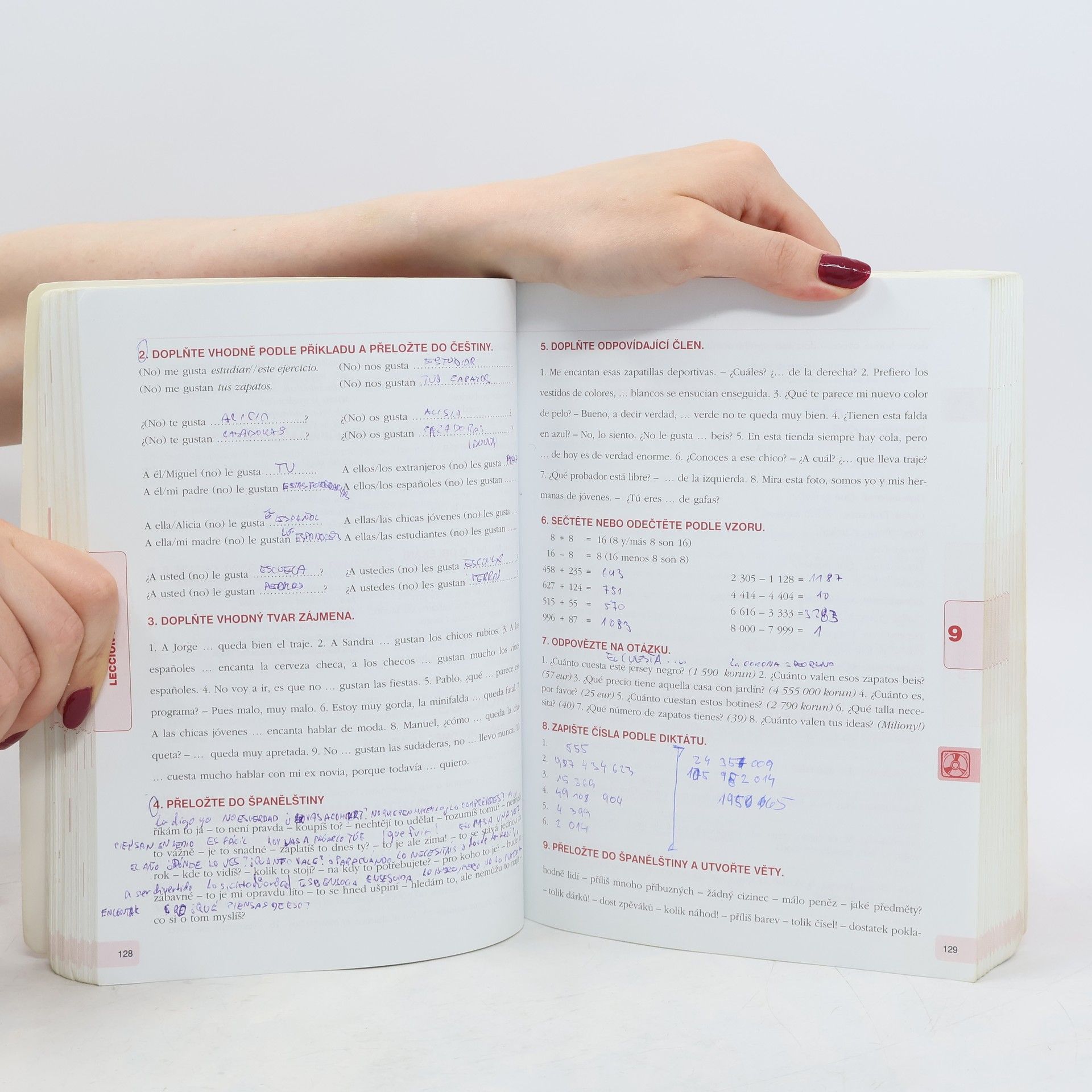 Olga Macíková Učebnice současné španělštiny = Manual de español actual. 1. díl